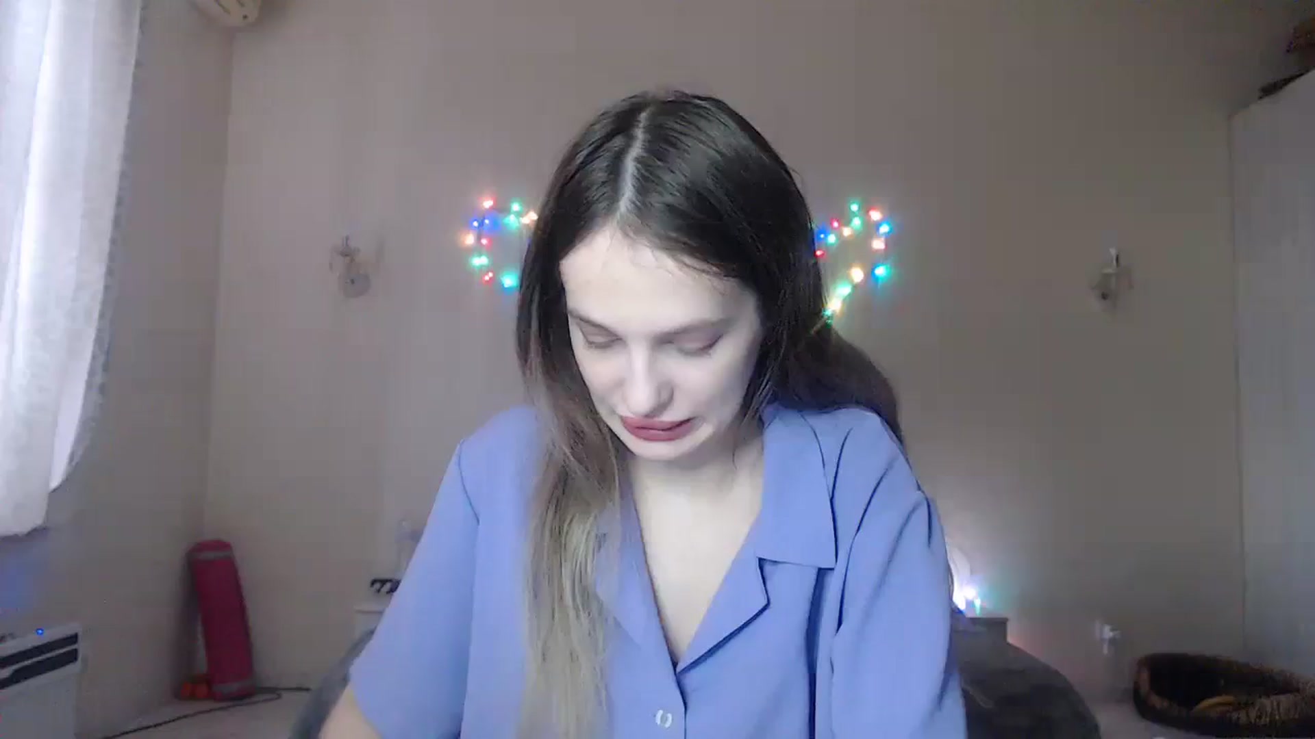 Gallery image thumbnail from Lola_vi's myfreecams stream on, 12/03/2023, 13:11 image 1 of 20