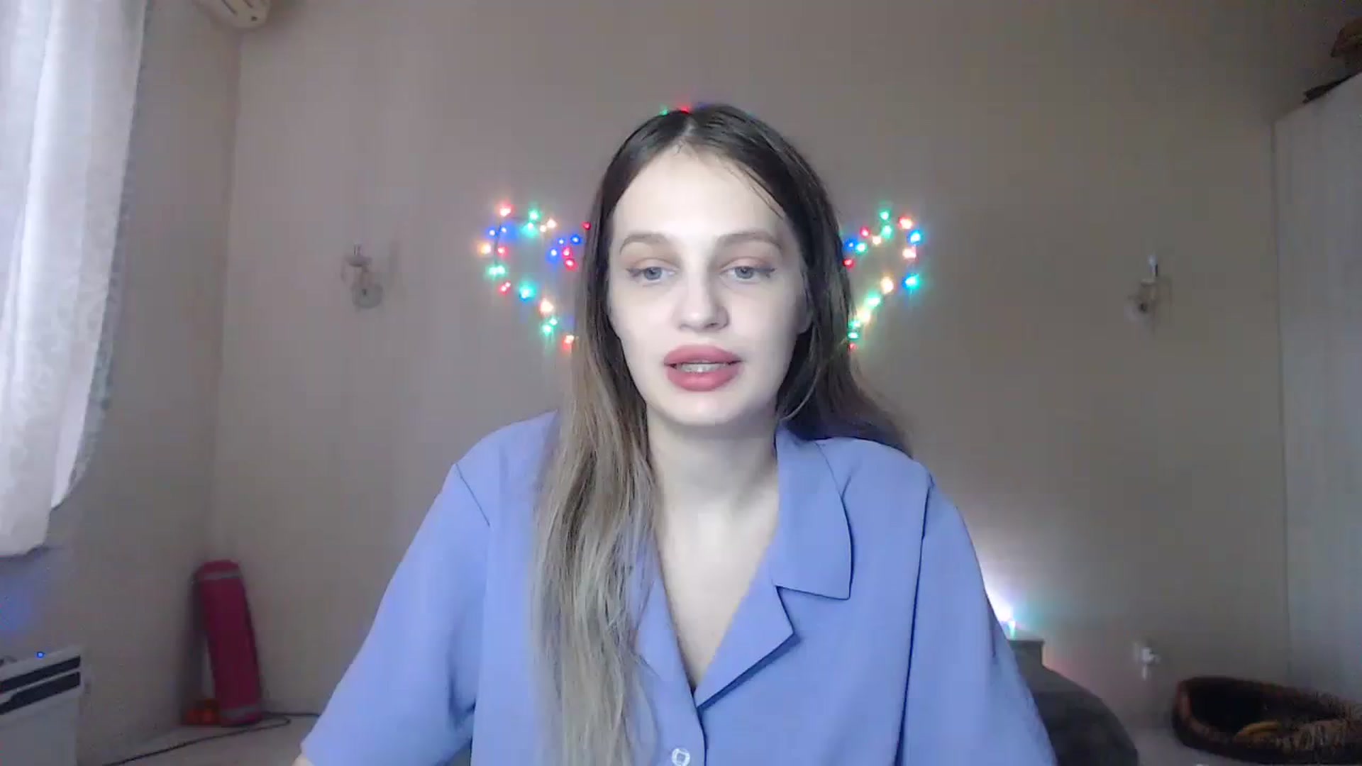 Gallery image thumbnail from Lola_vi's myfreecams stream on, 12/03/2023, 13:11 image 4 of 20