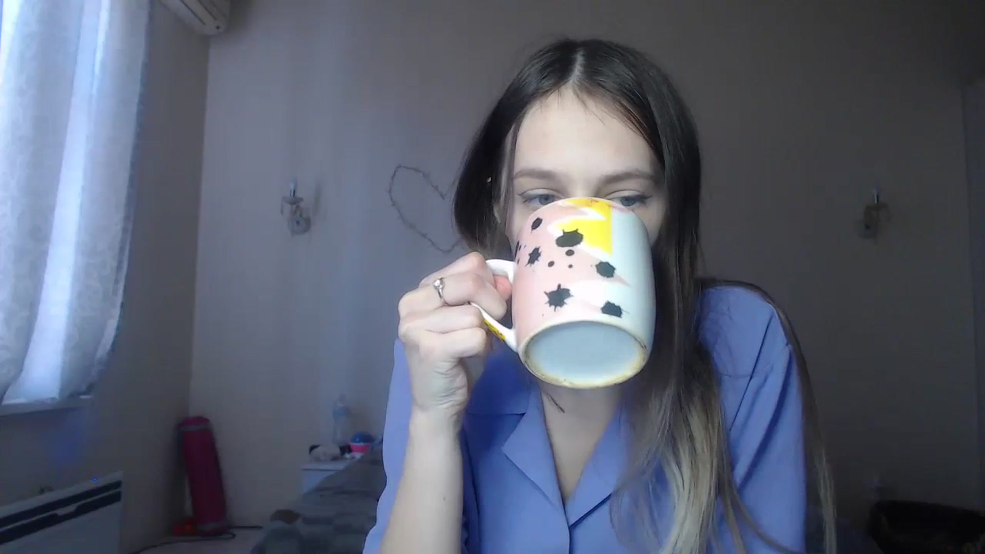 Gallery image thumbnail from Lola_vi's myfreecams stream on, 12/24/2023, 12:06 image 4 of 20