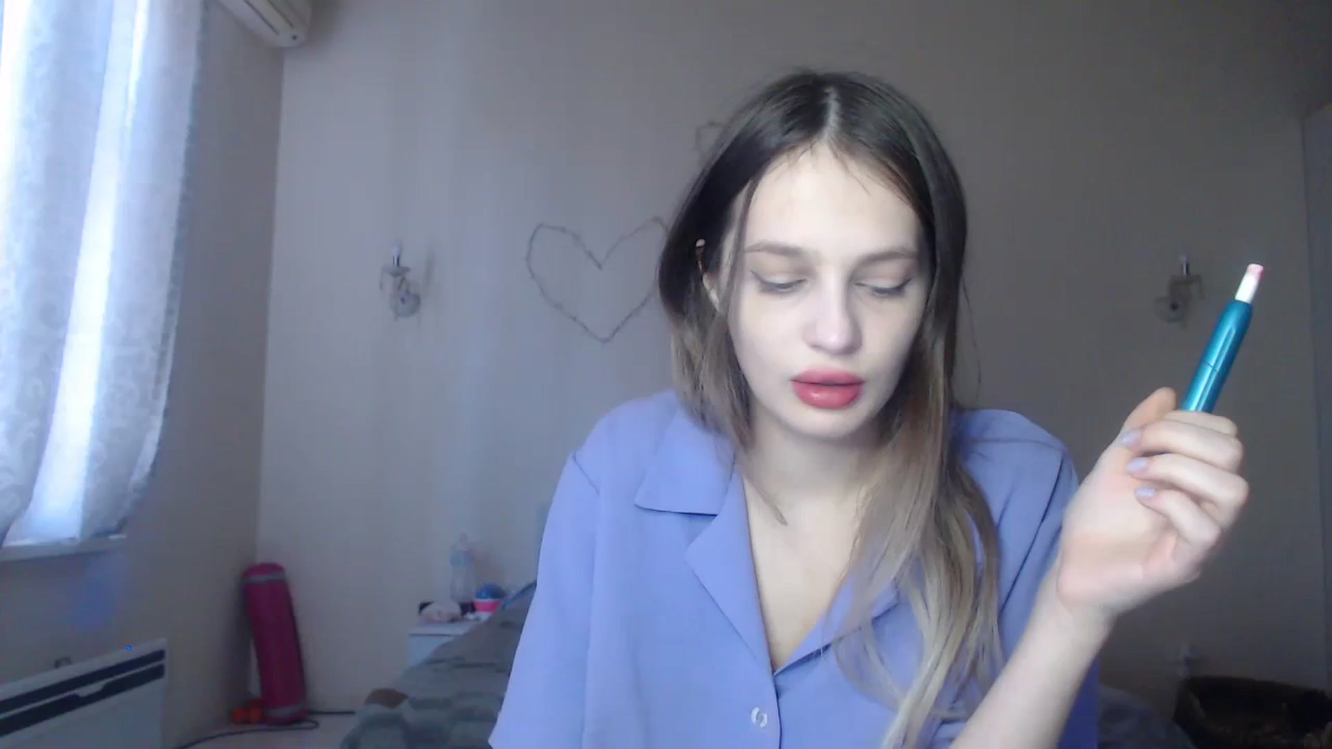 Gallery image thumbnail from Lola_vi's myfreecams stream on, 12/24/2023, 12:06 image 1 of 20