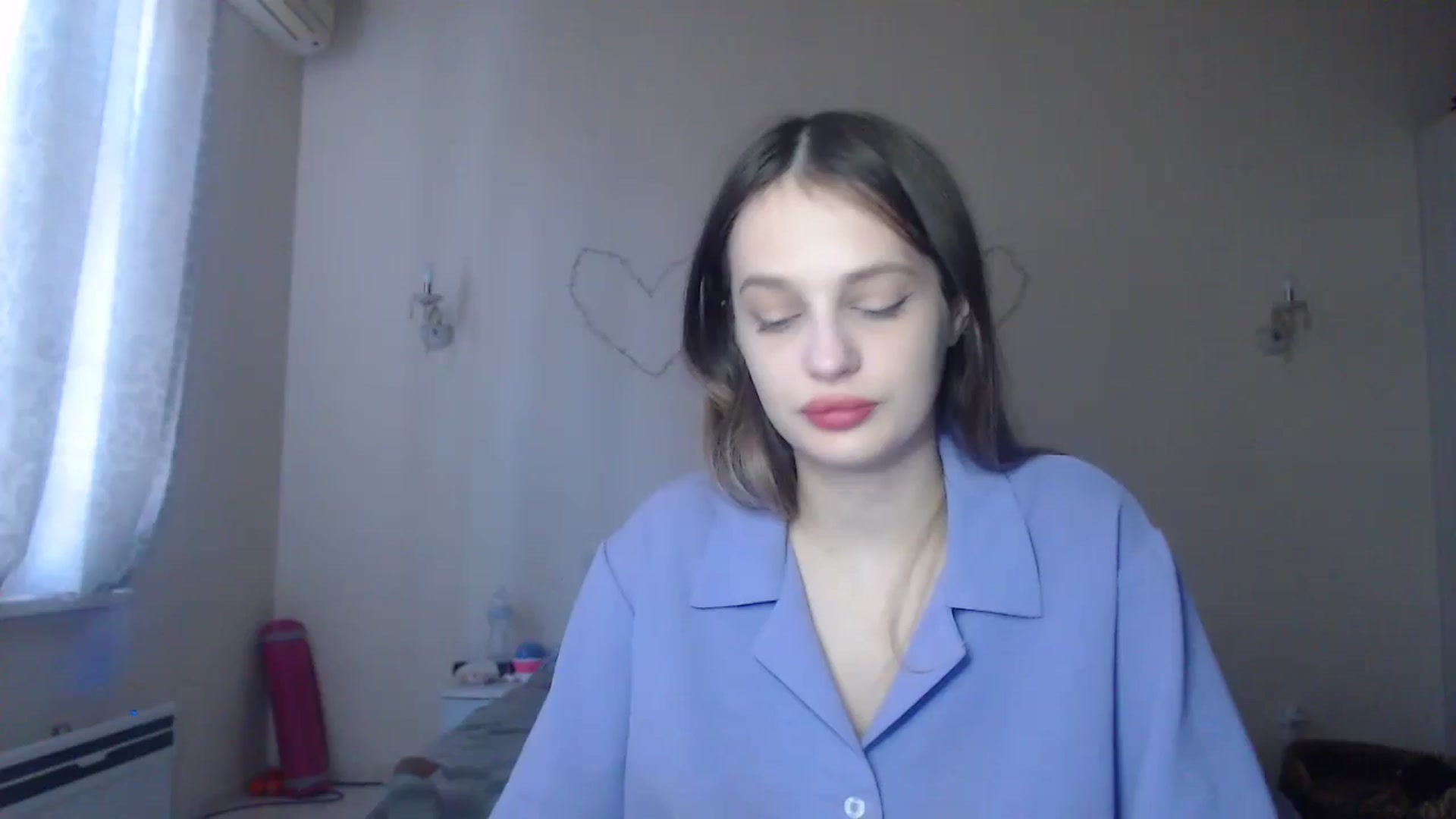 Gallery image thumbnail from Lola_vi's myfreecams stream on, 12/24/2023, 12:06 image 16 of 20