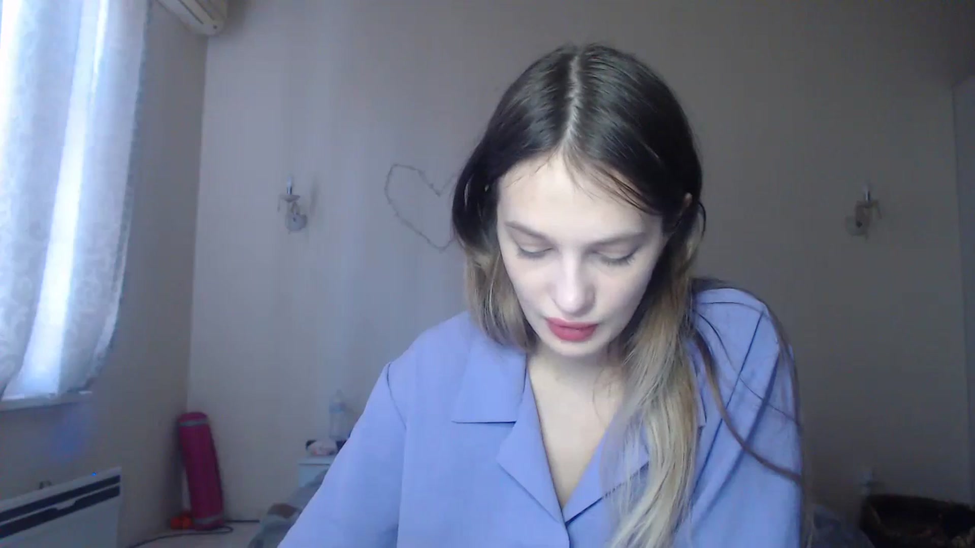 Gallery image thumbnail from Lola_vi's myfreecams stream on, 12/24/2023, 12:06 image 9 of 20