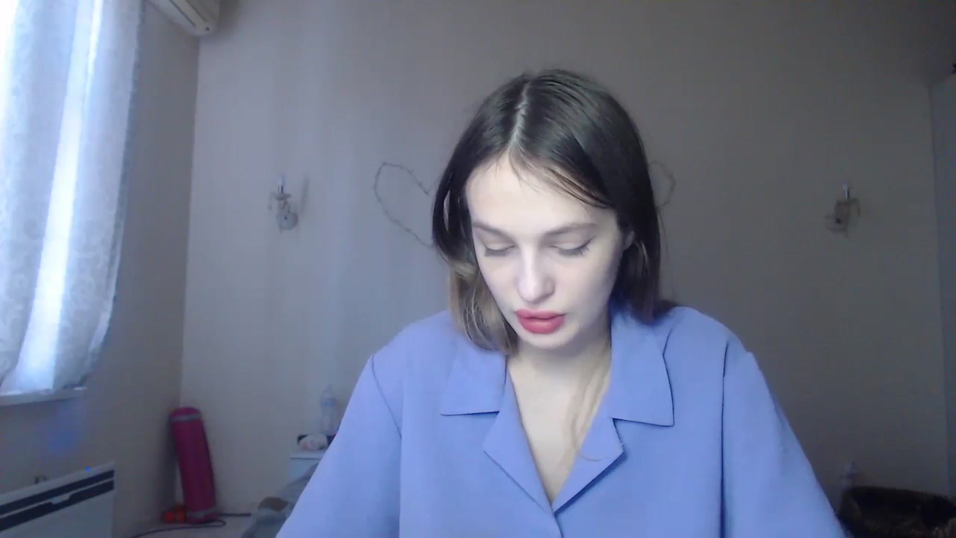 Gallery image thumbnail from Lola_vi's myfreecams stream on, 12/24/2023, 12:06 image 15 of 20