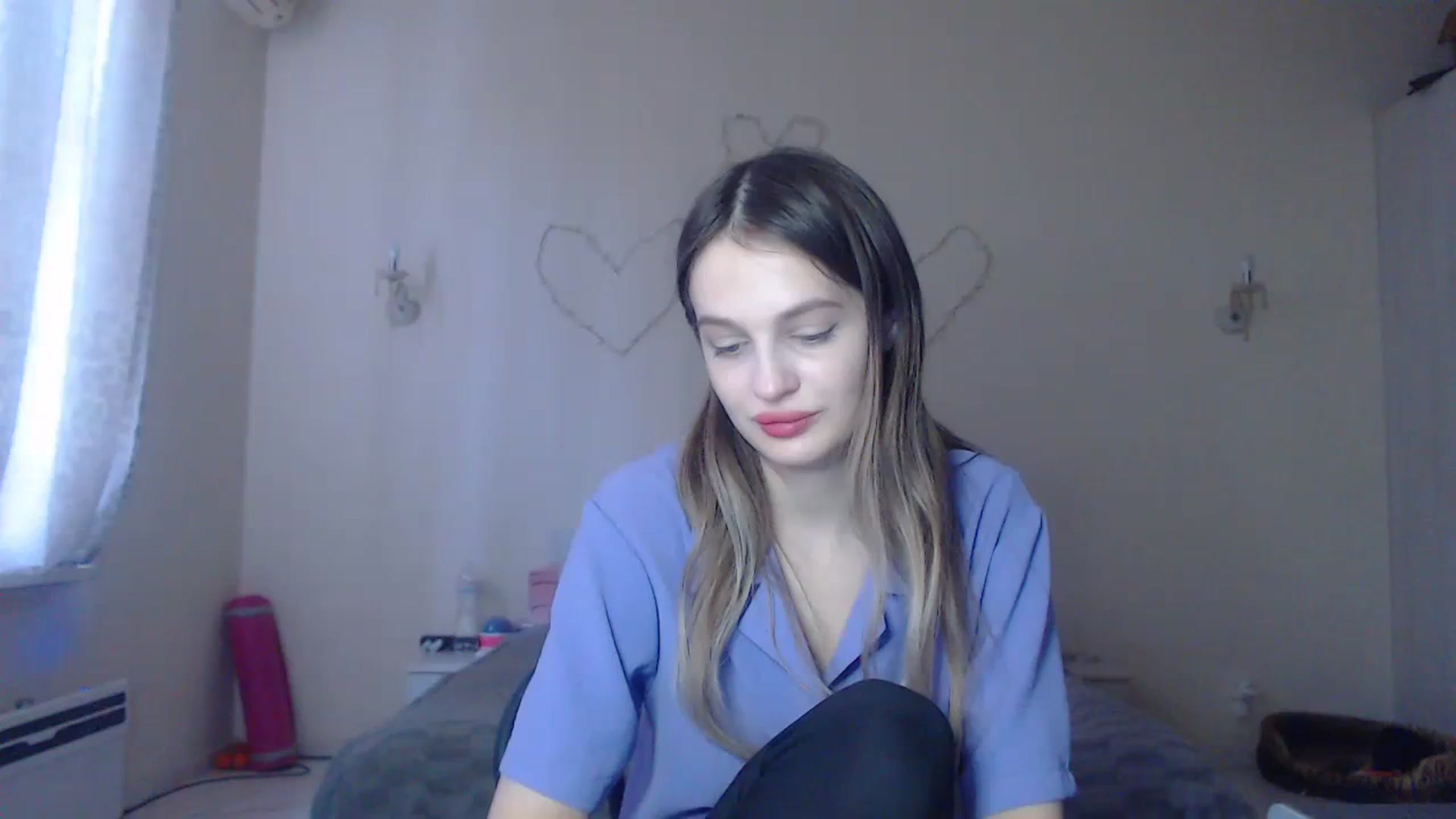 Gallery image thumbnail from Lola_vi's myfreecams stream on, 12/25/2023, 12:44 image 13 of 20