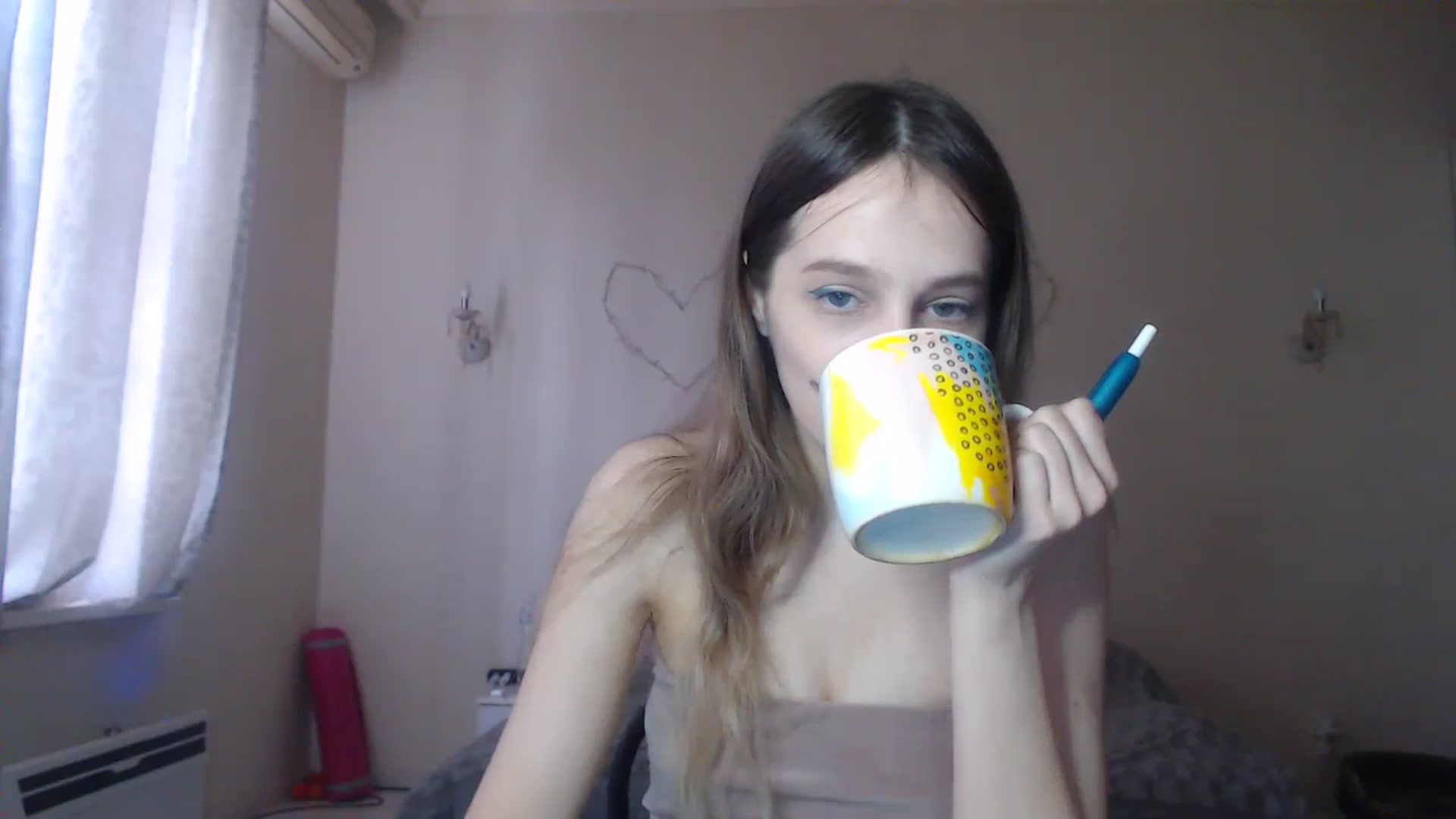 Gallery image thumbnail from Lola_vi's myfreecams stream on, 12/26/2023, 12:43 image 12 of 20