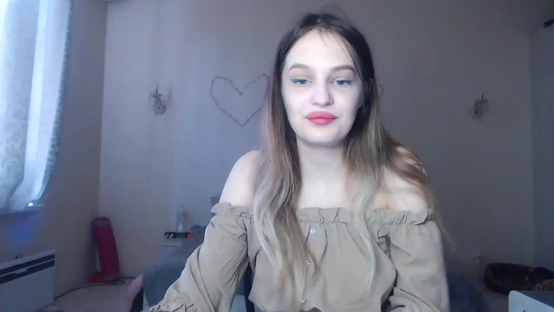 Gallery image thumbnail from Lola_vi's myfreecams stream on, 12/28/2023, 12:31 image 1 of 20