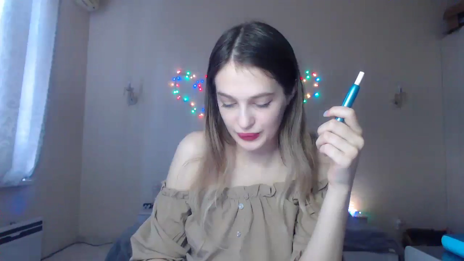 Gallery image thumbnail from Lola_vi's myfreecams stream on, 12/31/2023, 12:30 image 20 of 20