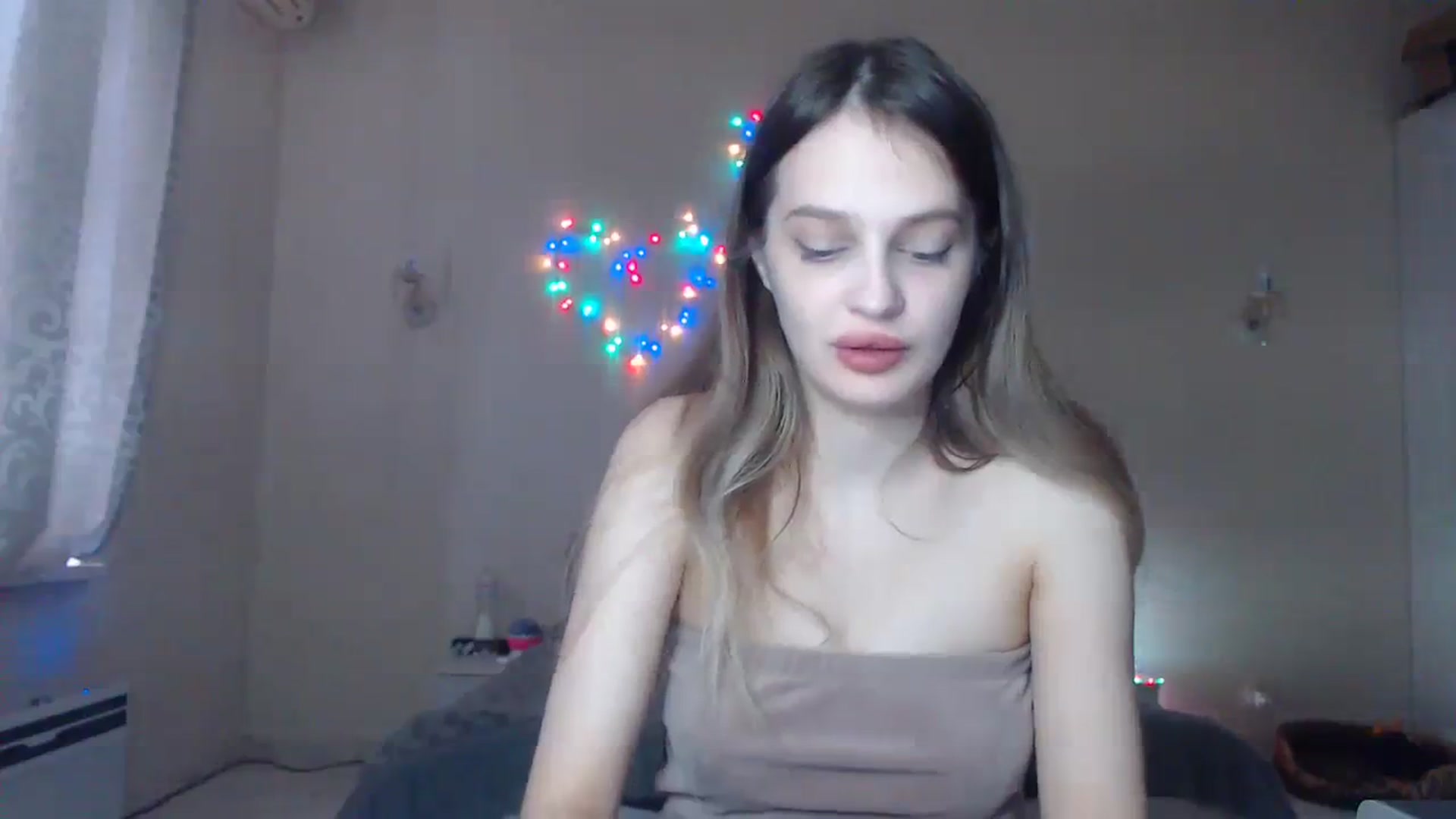 Gallery image thumbnail from Lola_vi's myfreecams stream on, 01/01/2024, 12:57 image 3 of 20