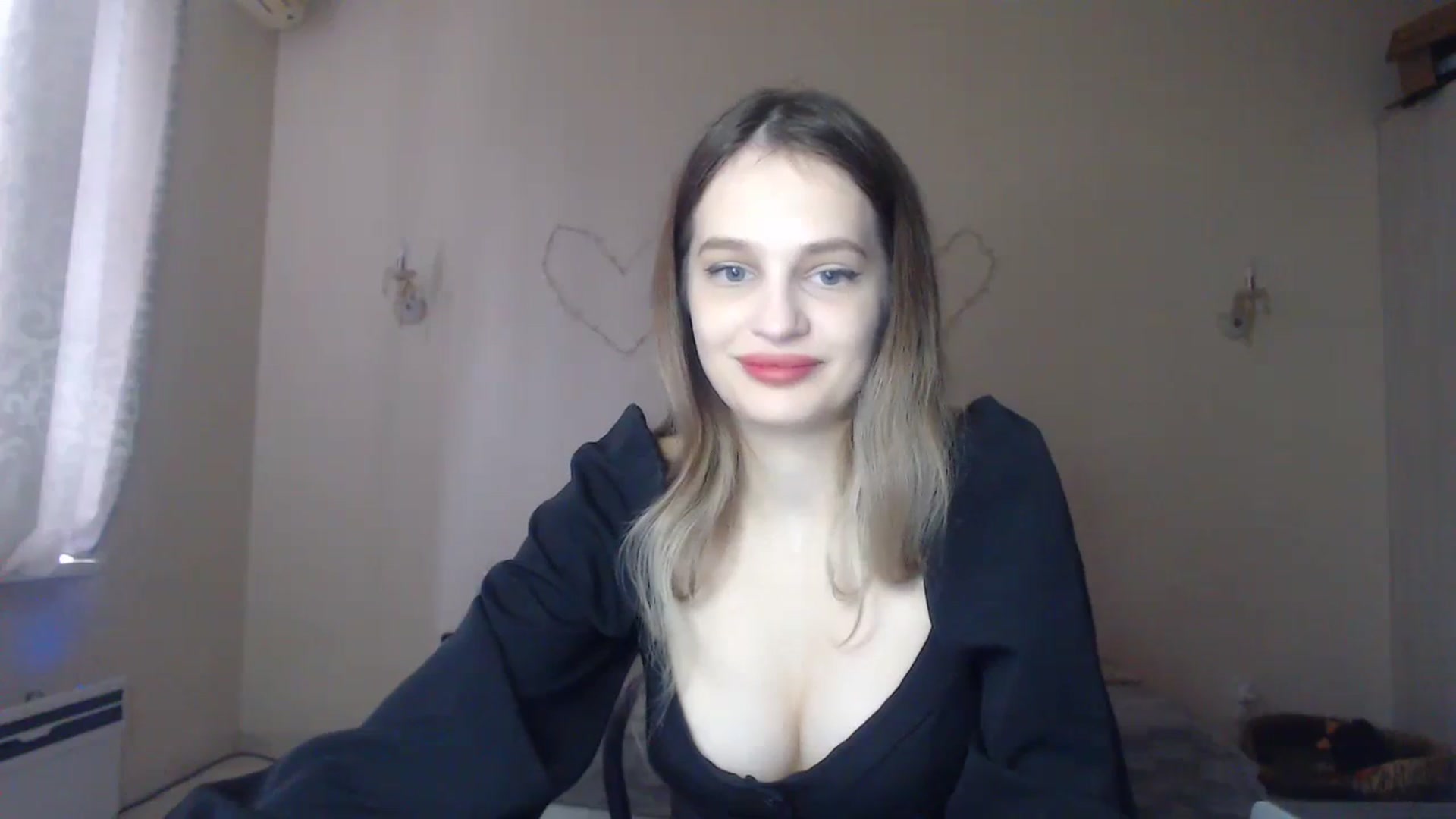 Gallery image thumbnail from Lola_vi's myfreecams stream on, 01/02/2024, 12:59 image 5 of 20