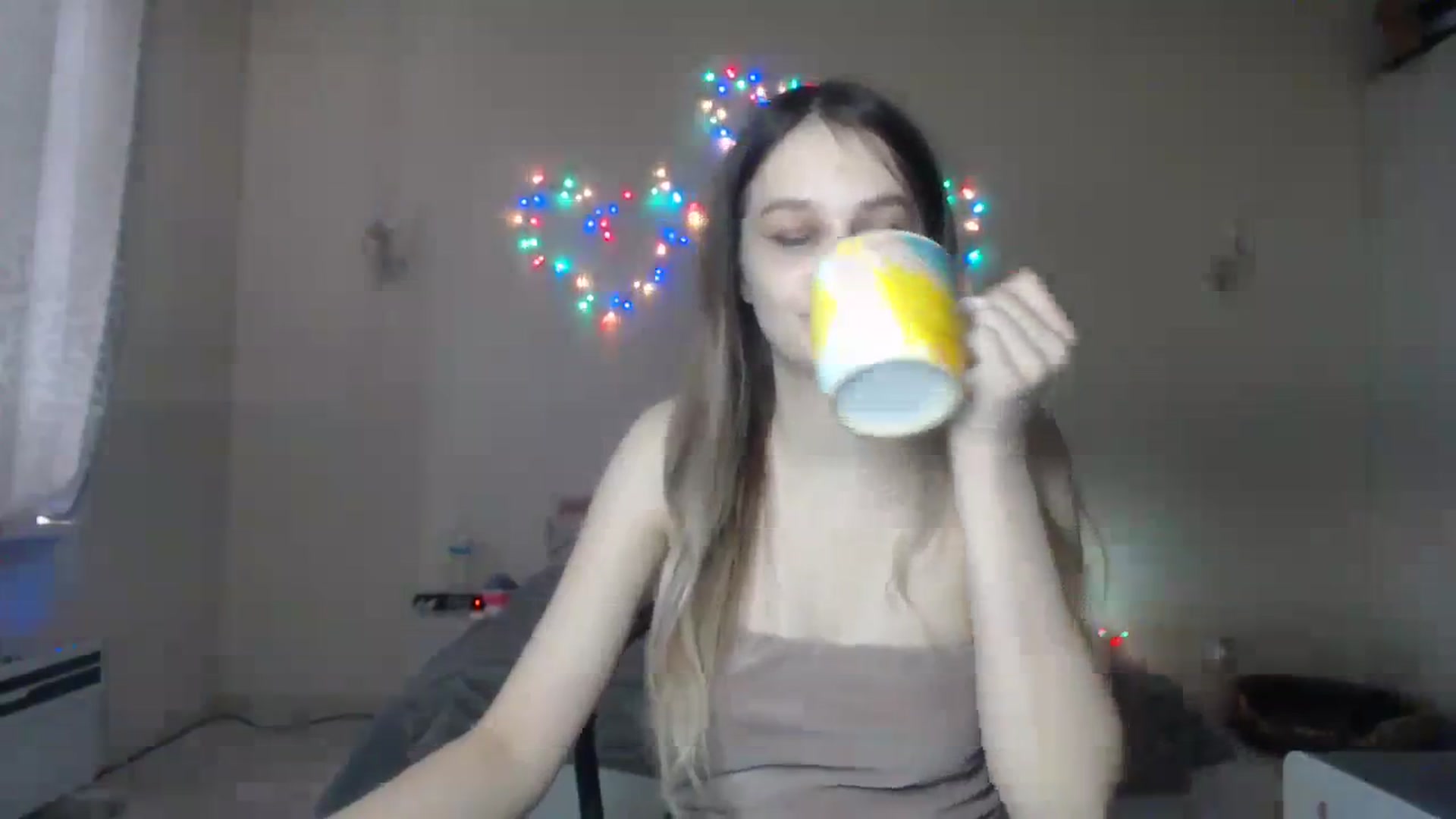 Gallery image thumbnail from Lola_vi's myfreecams stream on, 01/07/2024, 12:57 image 7 of 20
