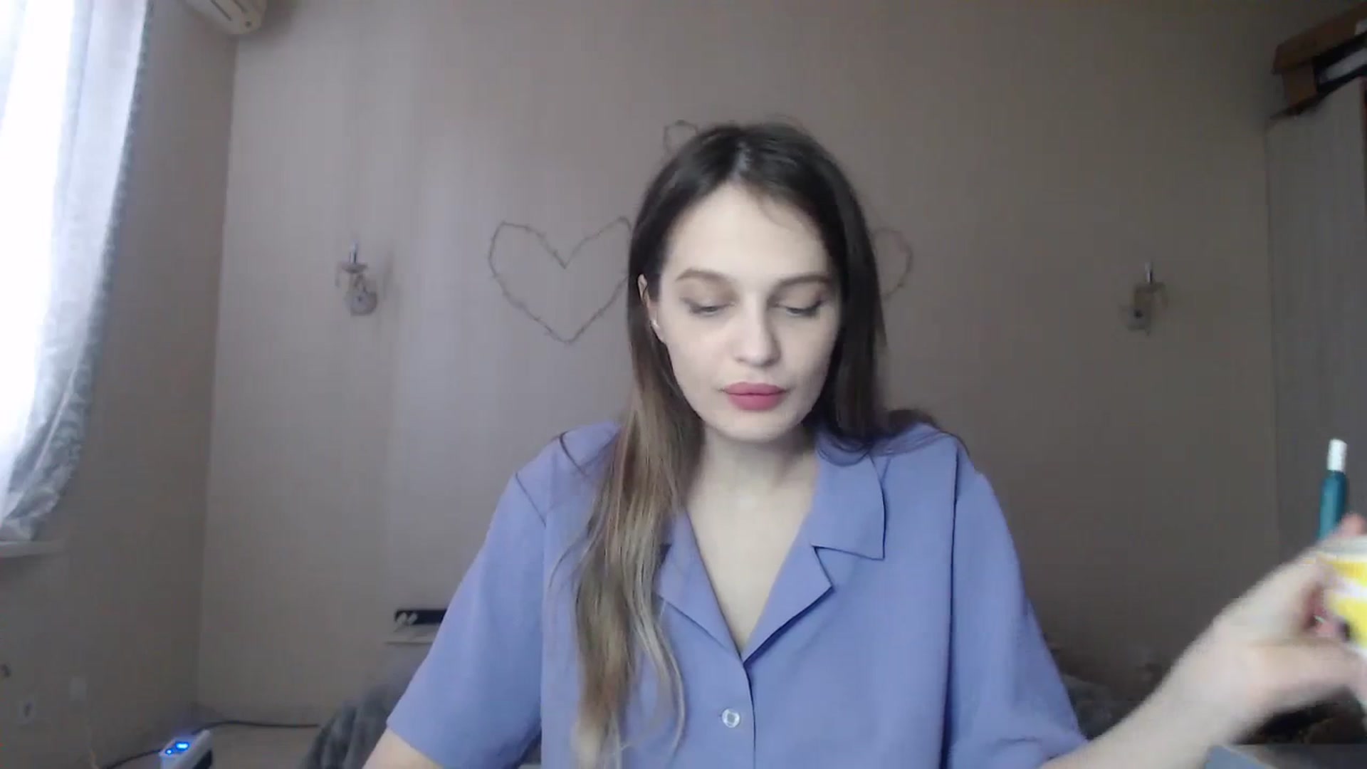 Gallery image thumbnail from Lola_vi's myfreecams stream on, 02/26/2024, 12:56 image 15 of 20