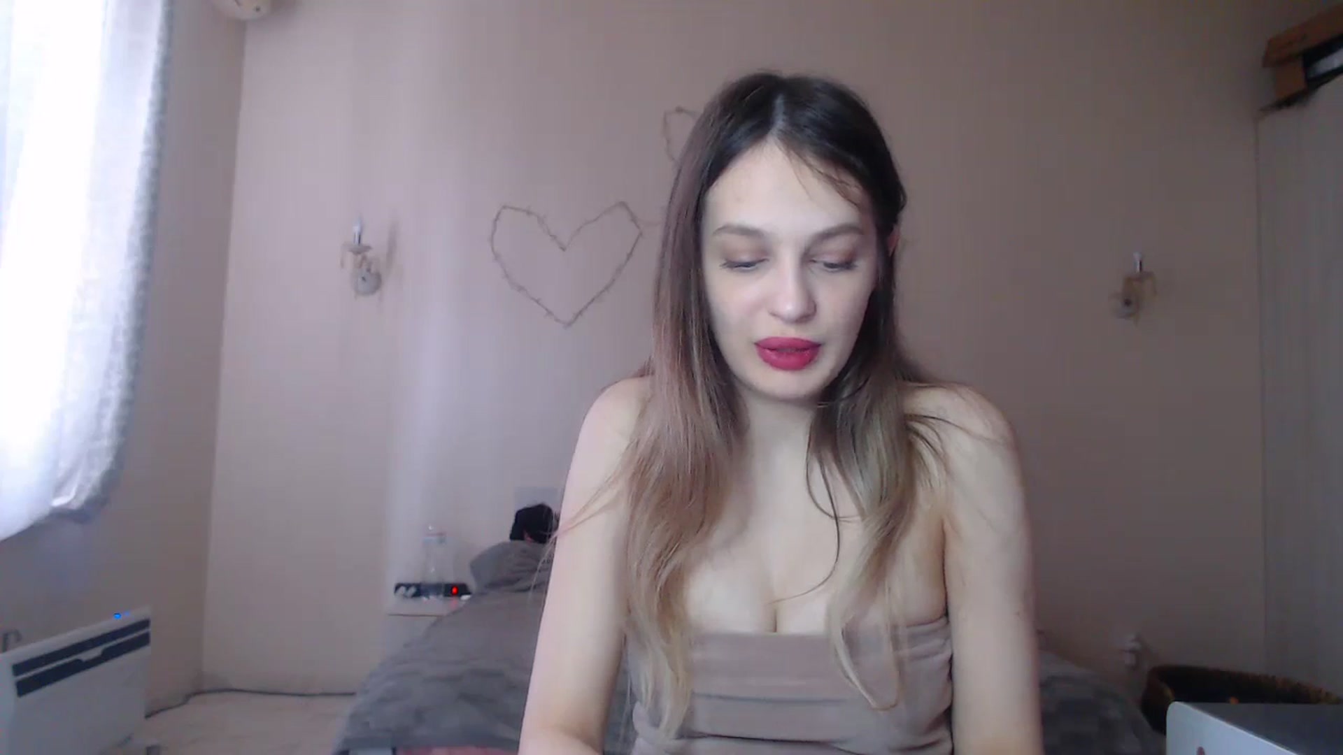 Gallery image thumbnail from Lola_vi's myfreecams stream on, 03/16/2024, 12:55 image 16 of 20