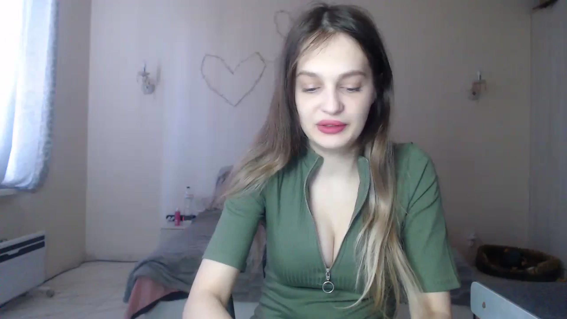 Gallery image thumbnail from Lola_vi's myfreecams stream on, 03/23/2024, 12:46 image 17 of 20