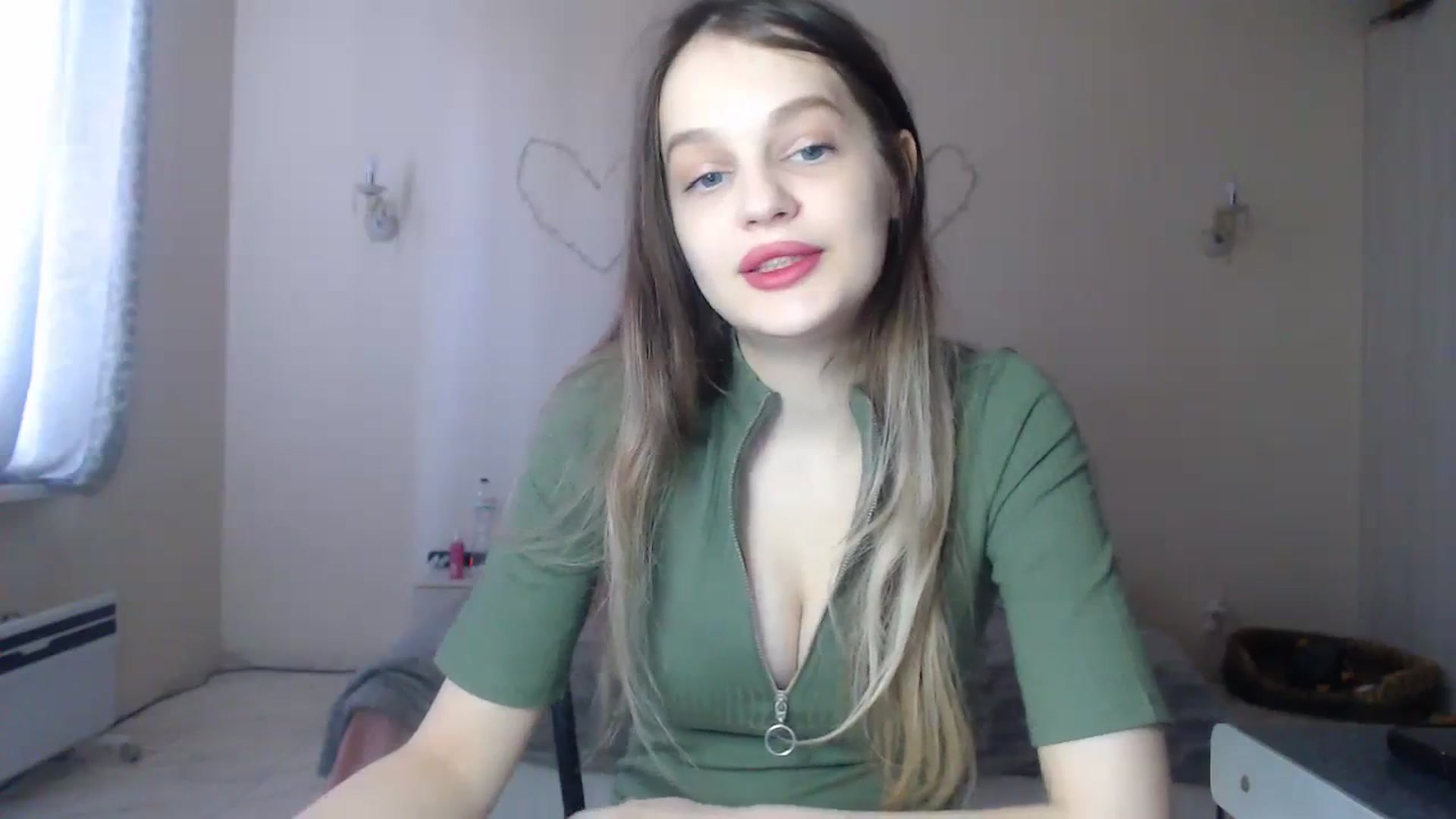 Gallery image thumbnail from Lola_vi's myfreecams stream on, 03/23/2024, 12:46 image 19 of 20