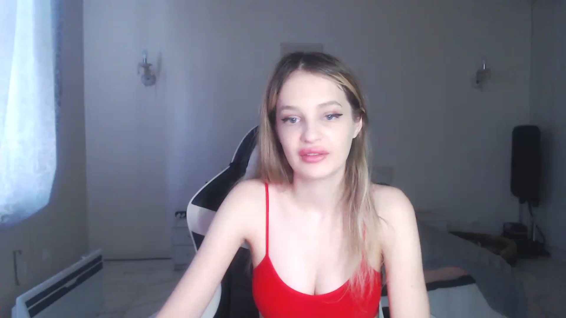 Gallery image thumbnail from Lola_vi's myfreecams stream on, 10/29/2024, 12:56 image 20 of 20