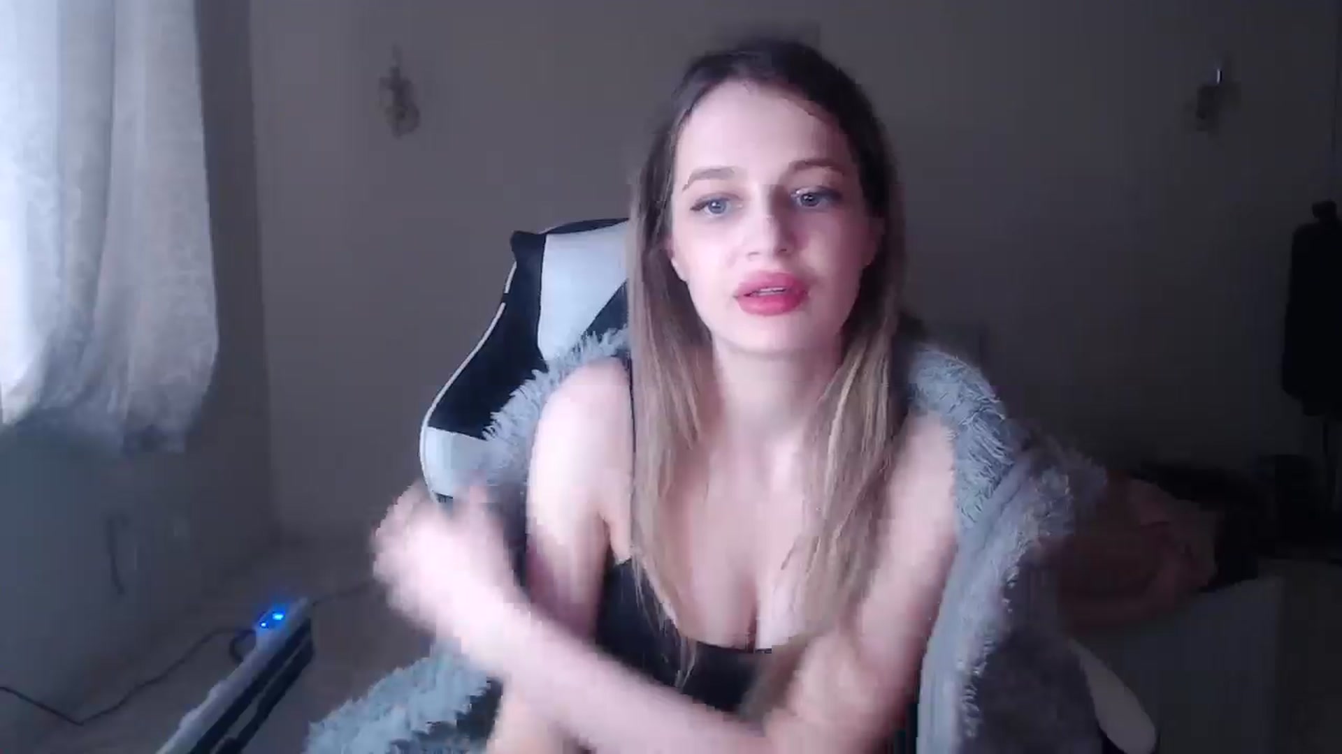 Gallery image thumbnail from Lola_vi's myfreecams stream on, 02/20/2025, 12:51 image 11 of 20