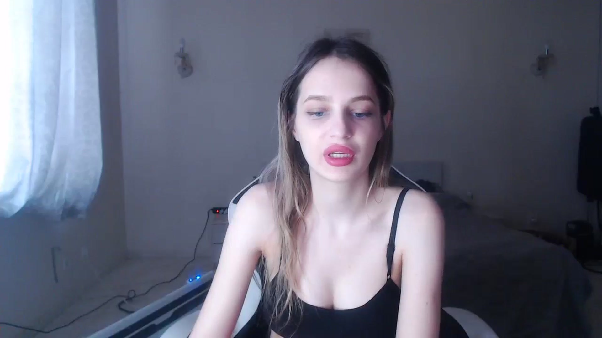 Gallery image thumbnail from Lola_vi's myfreecams stream on, 02/27/2025, 12:52 image 4 of 20