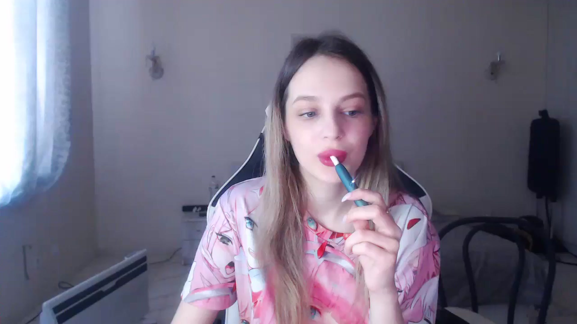 Gallery image thumbnail from Lola_vi's myfreecams stream on, 03/20/2025, 12:13 image 17 of 20