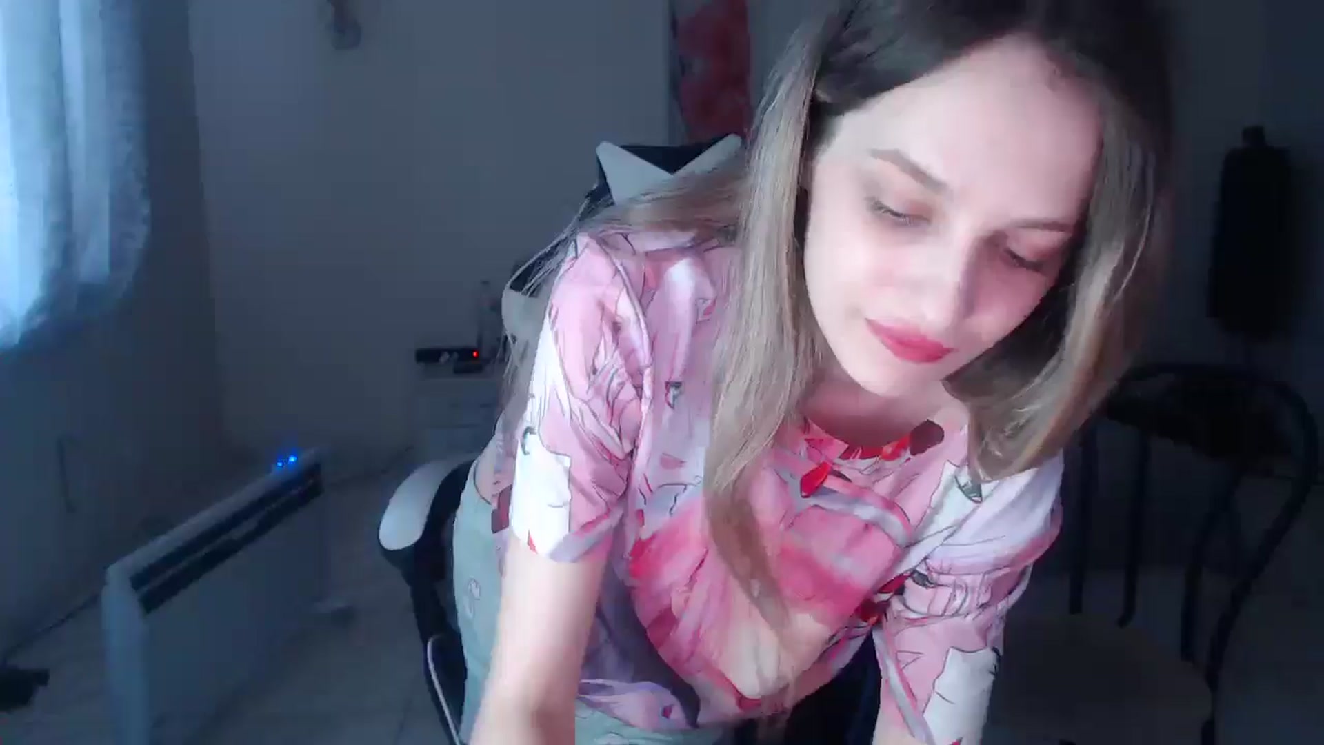 Gallery image thumbnail from Lola_vi's myfreecams stream on, 03/20/2025, 15:35 image 8 of 20