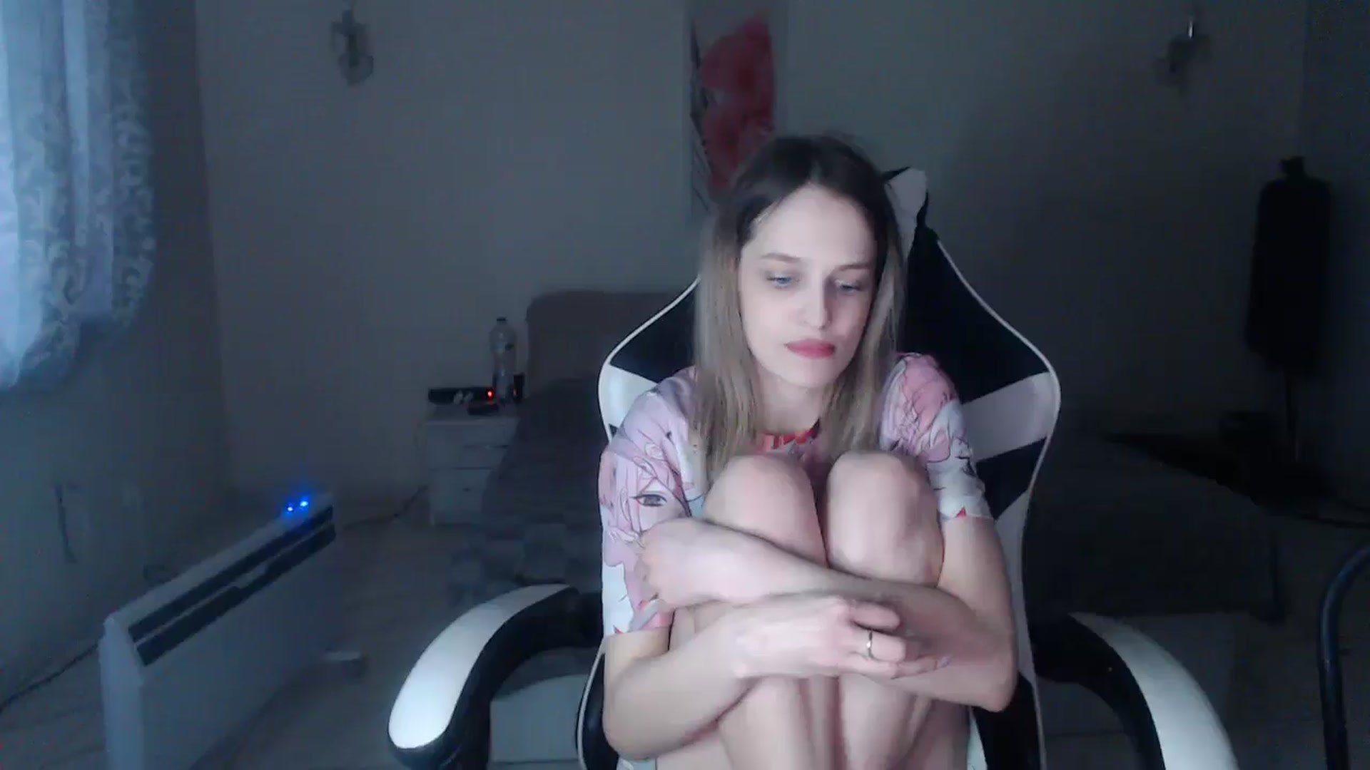 Gallery image thumbnail from Lola_vi's myfreecams stream on, 03/20/2025, 16:23 image 10 of 20
