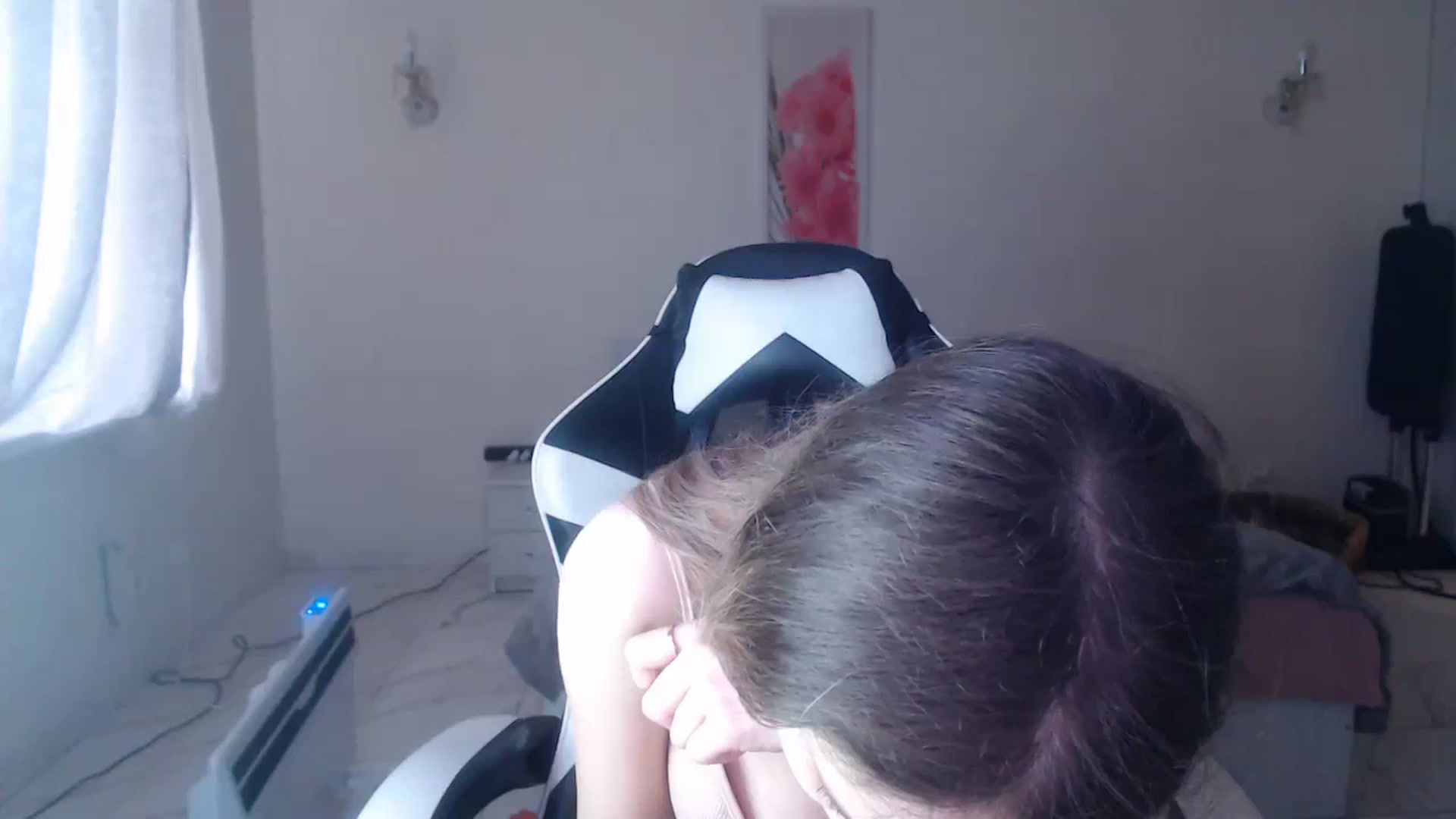 Gallery image thumbnail from Lola_vi's myfreecams stream on, 04/17/2025, 15:05 image 18 of 20