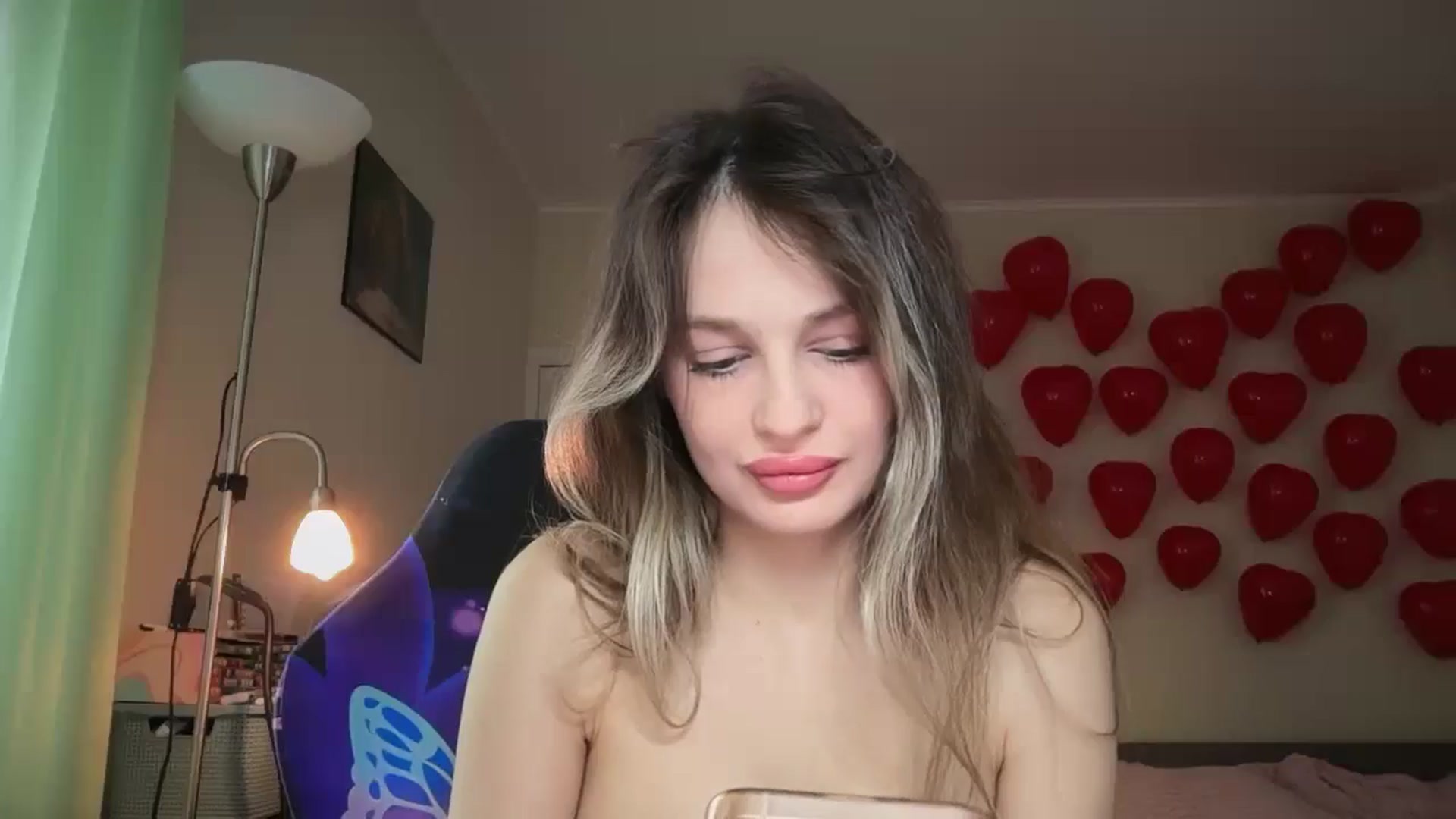 Gallery image thumbnail from Lola_vi's myfreecams stream on, 02/10/2026, 12:59 image 5 of 20