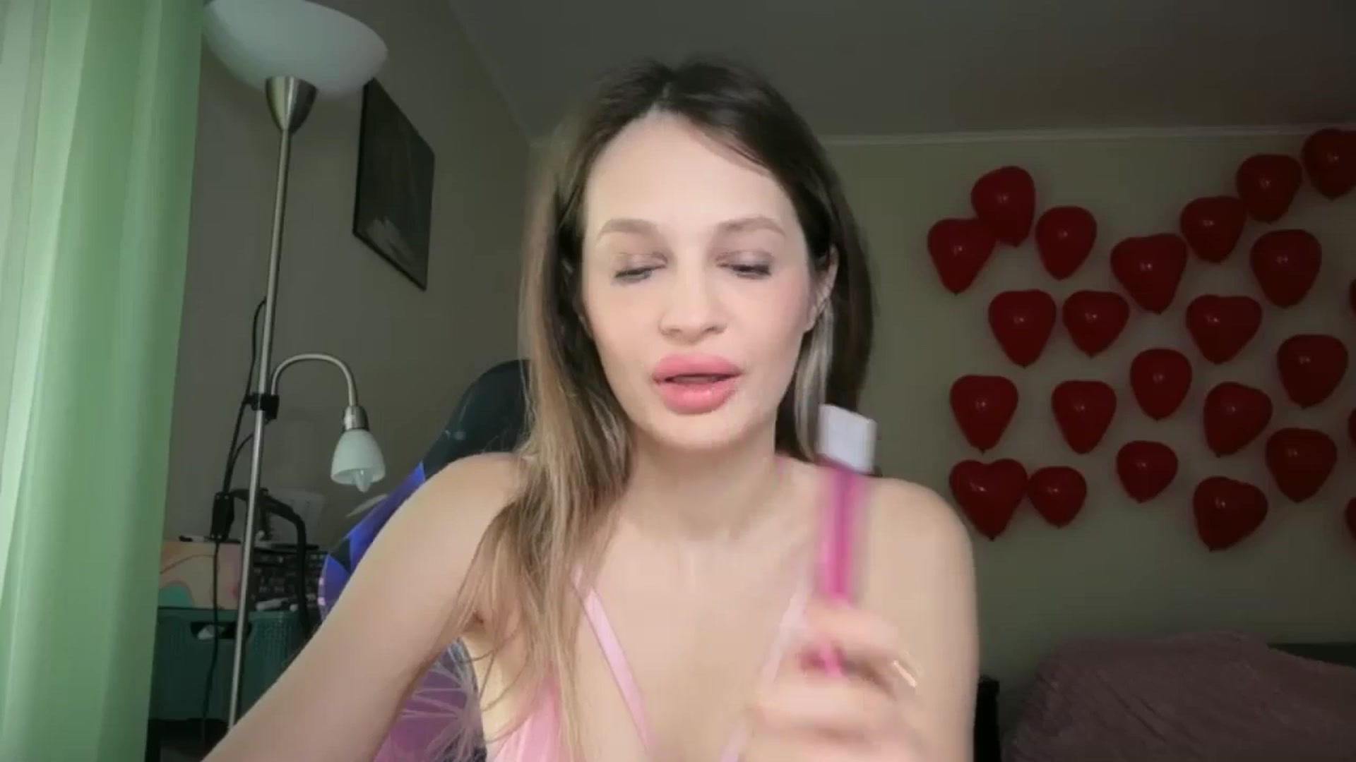 Gallery image thumbnail from Lola_vi's myfreecams stream on, 02/11/2026, 12:30 image 4 of 20