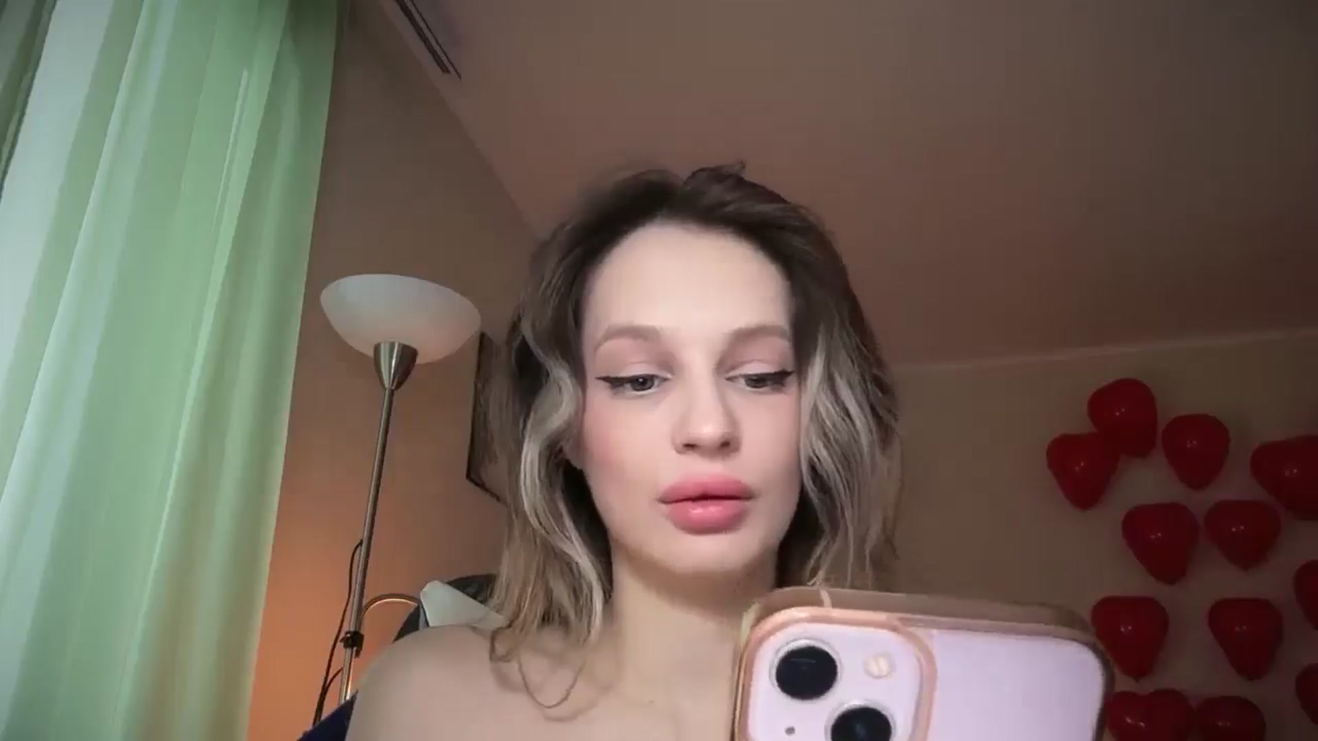 Gallery image thumbnail from Lola_vi's myfreecams stream on, 02/13/2026, 11:23 image 19 of 20
