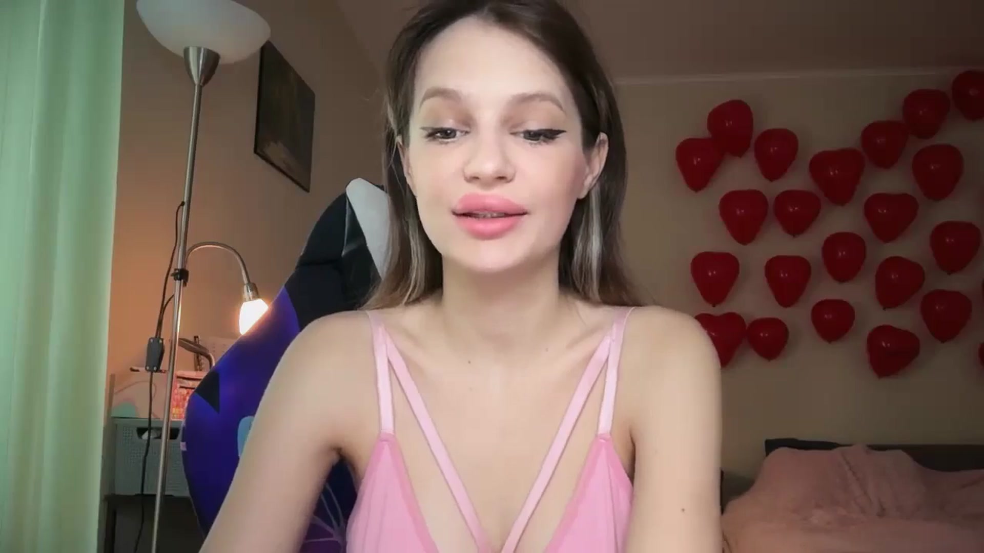 Gallery image thumbnail from Lola_vi's myfreecams stream on, 02/17/2026, 12:02 image 2 of 20