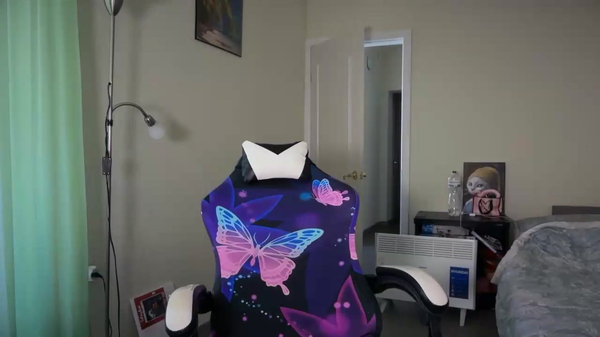 Gallery image thumbnail from Lola_vi's myfreecams stream on, 05/05/2026, 10:27 image 16 of 20