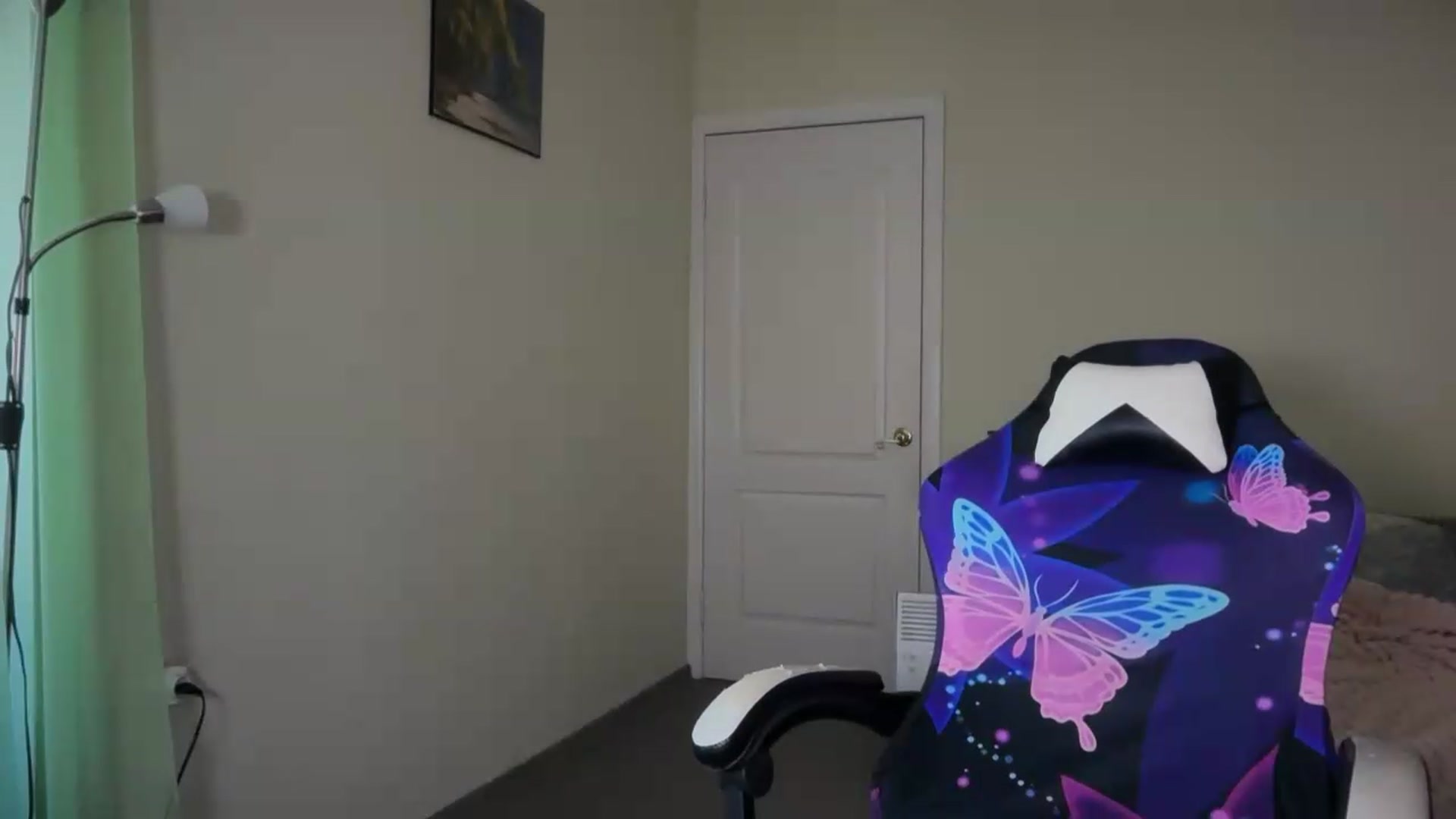 Gallery image thumbnail from Lola_vi's myfreecams stream on, 05/15/2026, 09:46 image 12 of 20