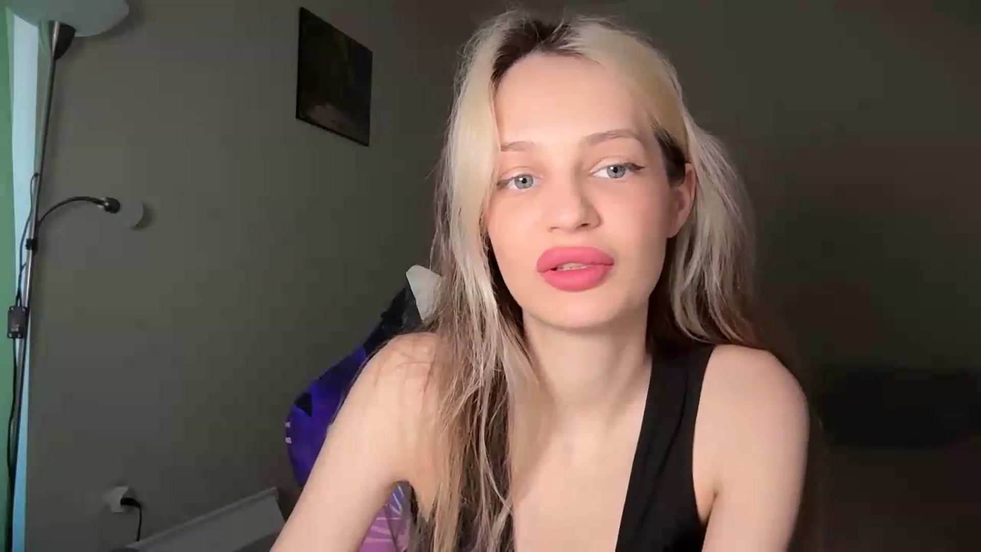 Gallery image thumbnail from Lola_vi's myfreecams stream on, 05/23/2026, 10:27 image 13 of 20