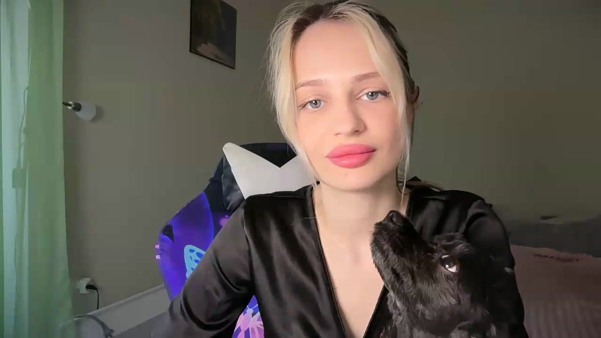 Gallery image thumbnail from Lola_vi's myfreecams stream on, 05/28/2026, 10:50 image 20 of 20