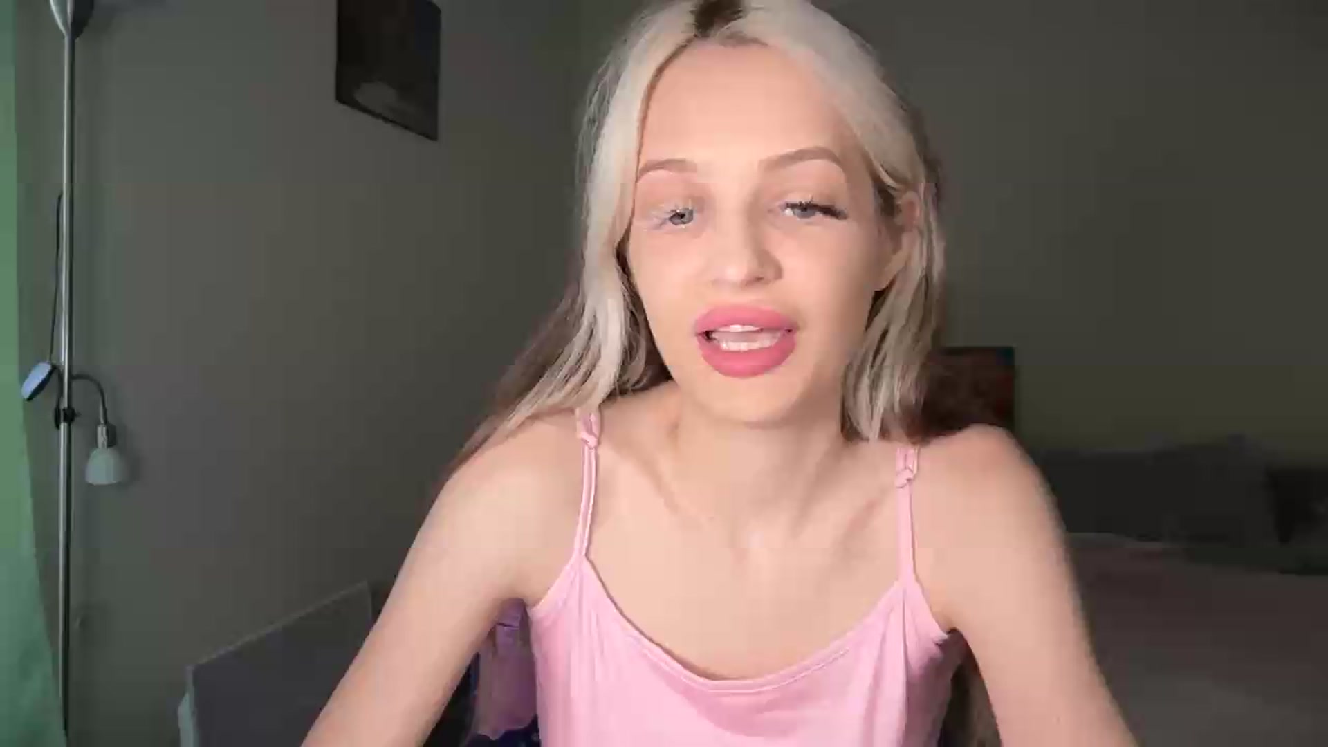 Gallery image thumbnail from Lola_vi's myfreecams stream on, 07/08/2026, 11:58 image 1 of 20