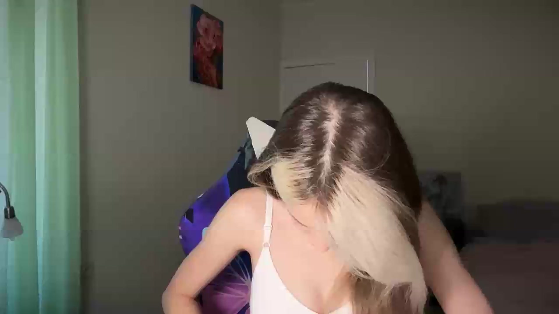 Gallery image thumbnail from Lola_vi's myfreecams stream on, 08/22/2026, 10:10 image 1 of 20