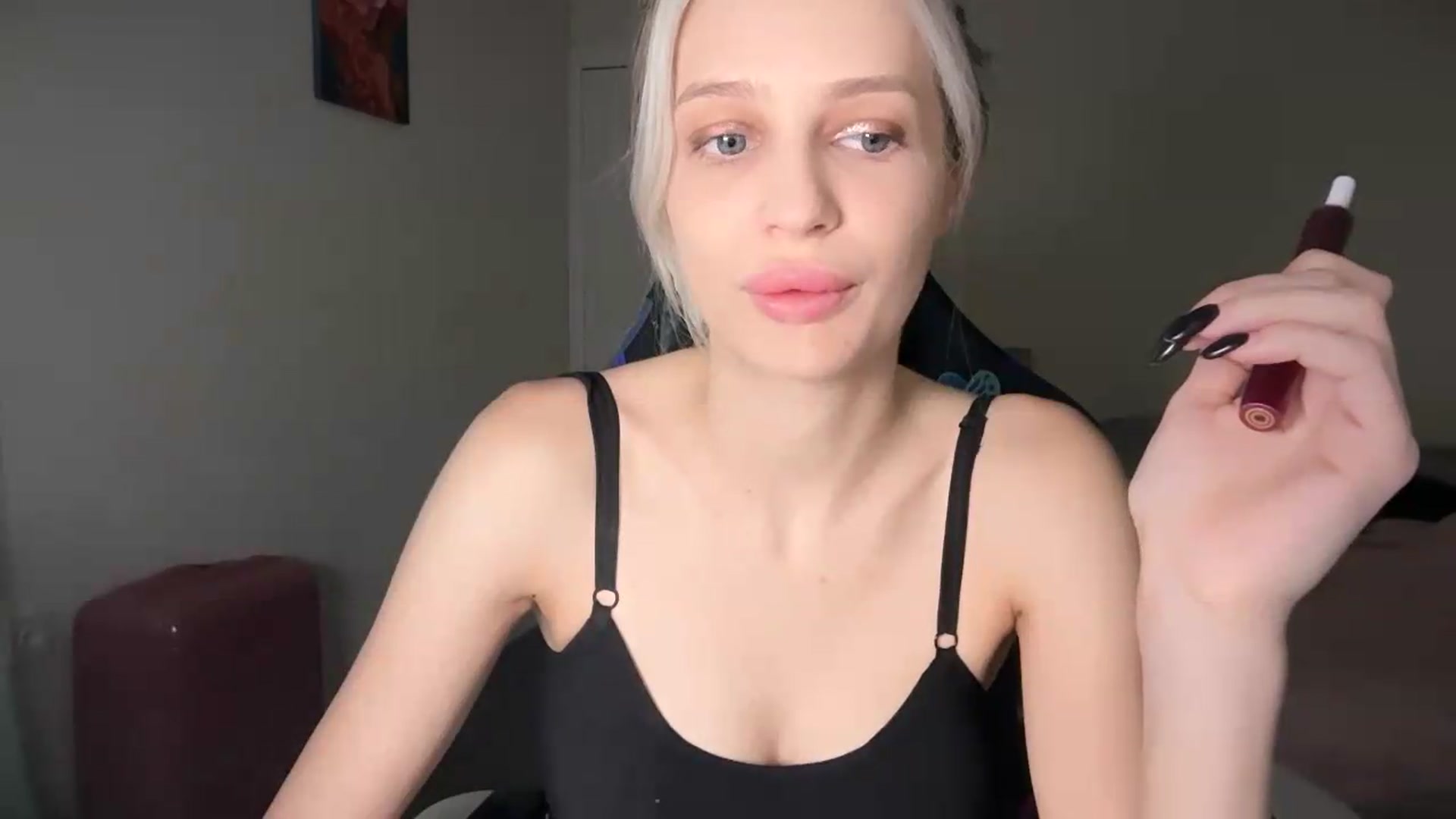 Gallery image thumbnail from Lola_vi's myfreecams stream on, 09/04/2026, 10:50 image 11 of 20