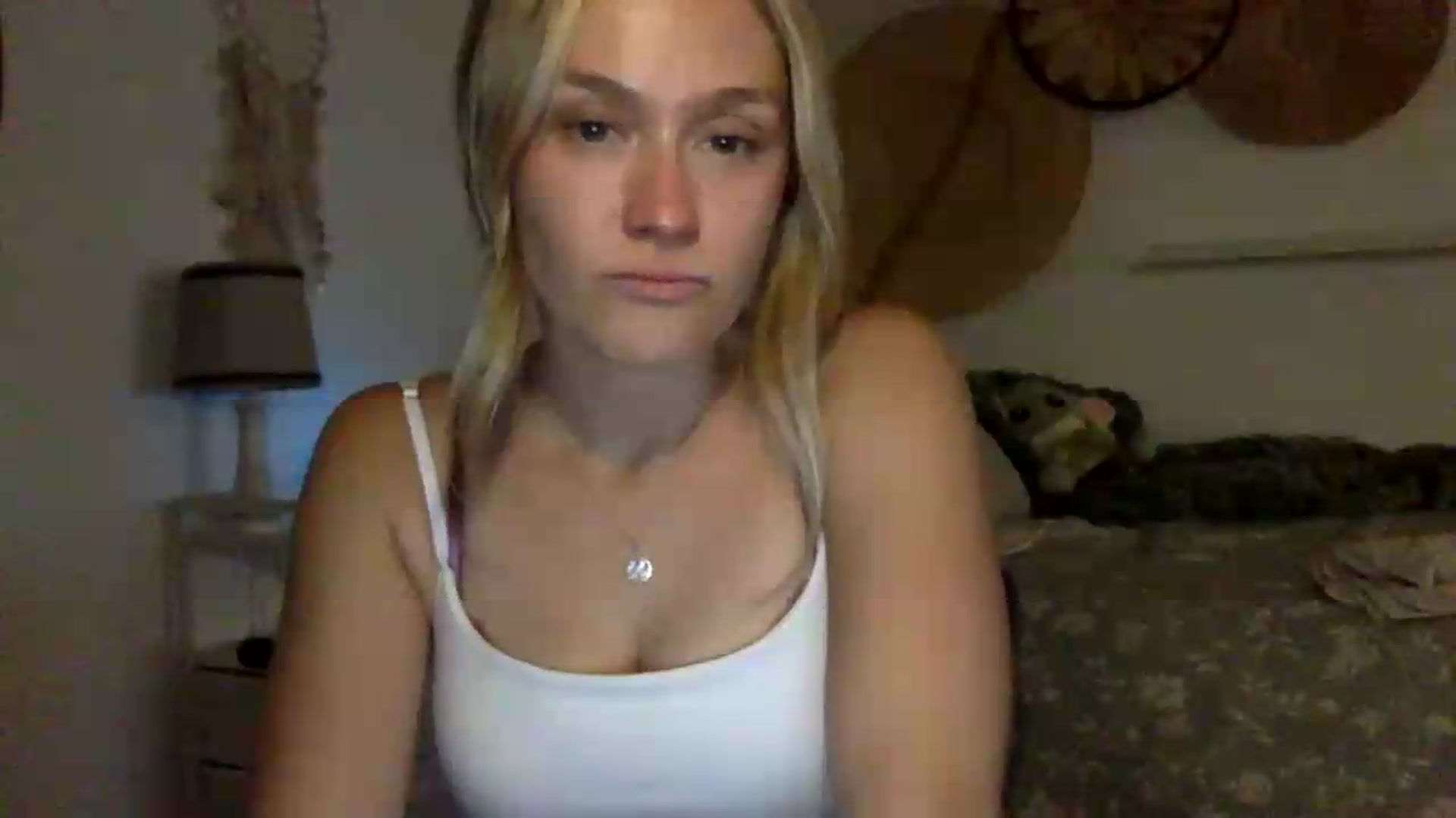 Gallery image thumbnail from LolaaPassion's myfreecams stream on, 06/16/2026, 04:45 image 8 of 20