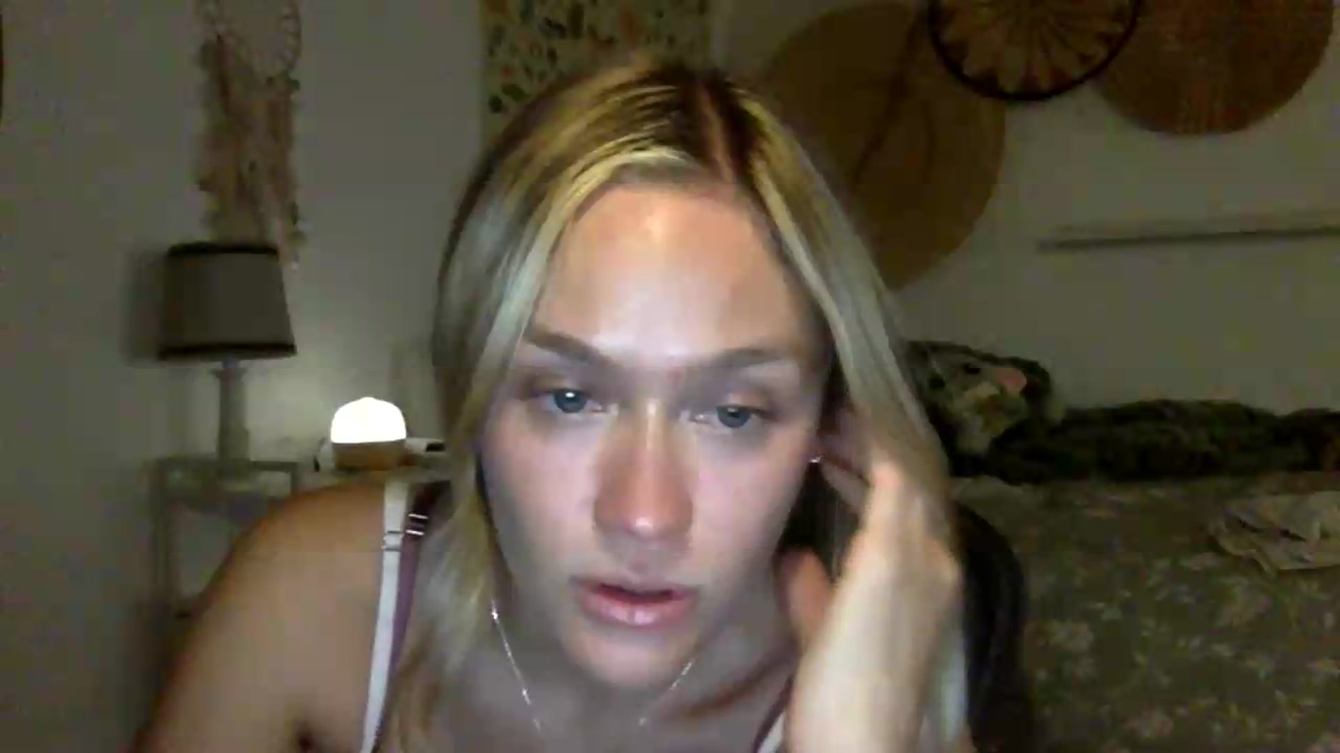 Gallery image thumbnail from LolaaPassion's myfreecams stream on, 06/16/2026, 04:45 image 6 of 20