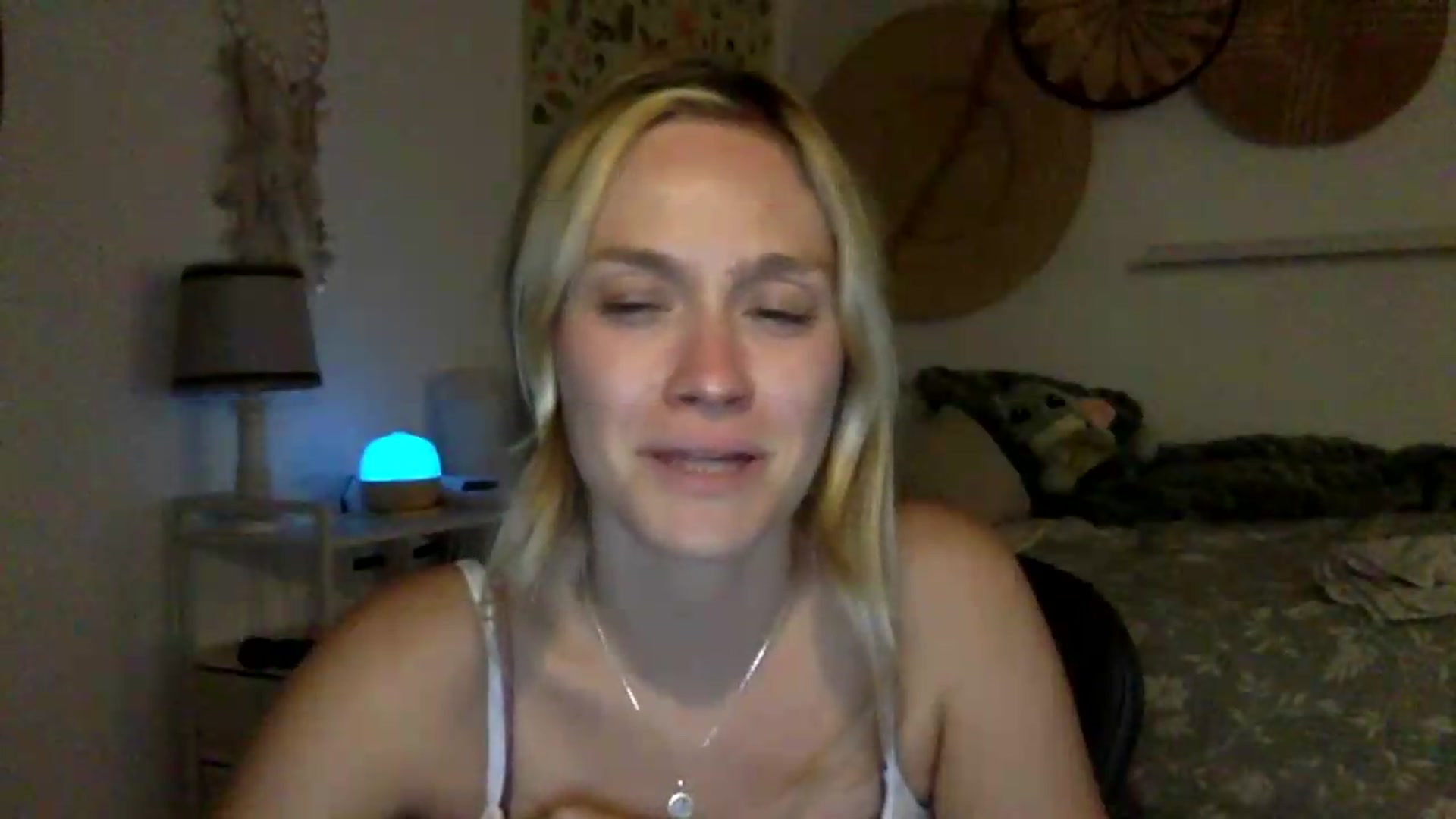 Gallery image thumbnail from LolaaPassion's myfreecams stream on, 06/16/2026, 04:45 image 18 of 20