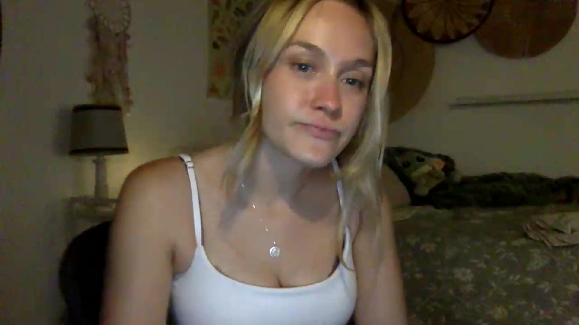 Gallery image thumbnail from LolaaPassion's myfreecams stream on, 06/16/2026, 04:45 image 10 of 20