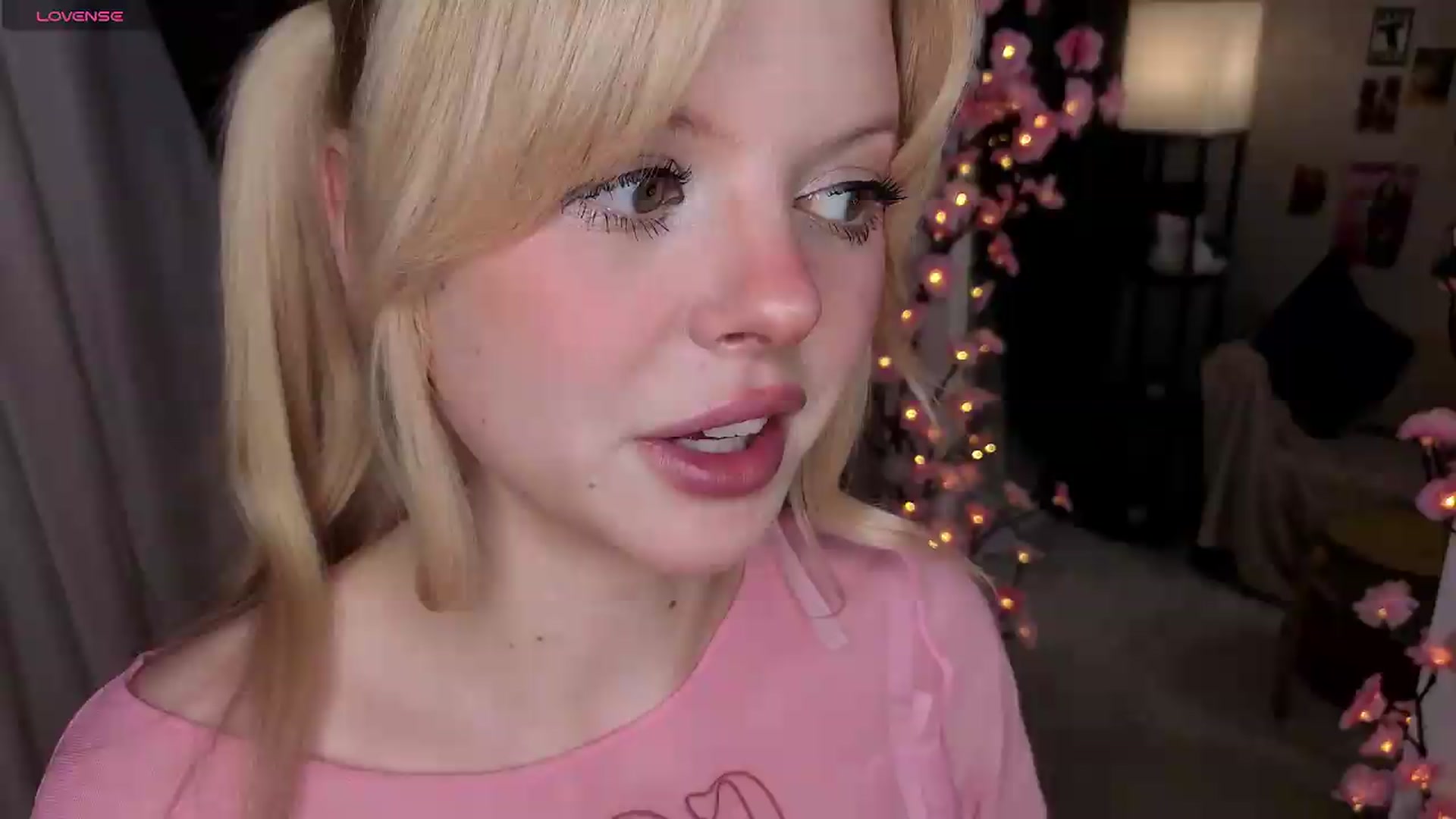 Gallery image thumbnail from Lolabunny2008's myfreecams stream on, 05/18/2026, 08:08 image 5 of 20
