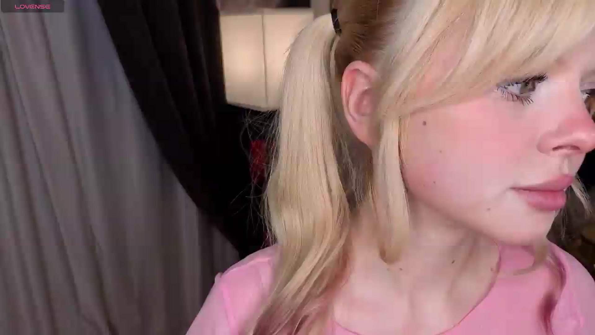 Gallery image thumbnail from Lolabunny2008's myfreecams stream on, 05/18/2026, 08:08 image 17 of 20