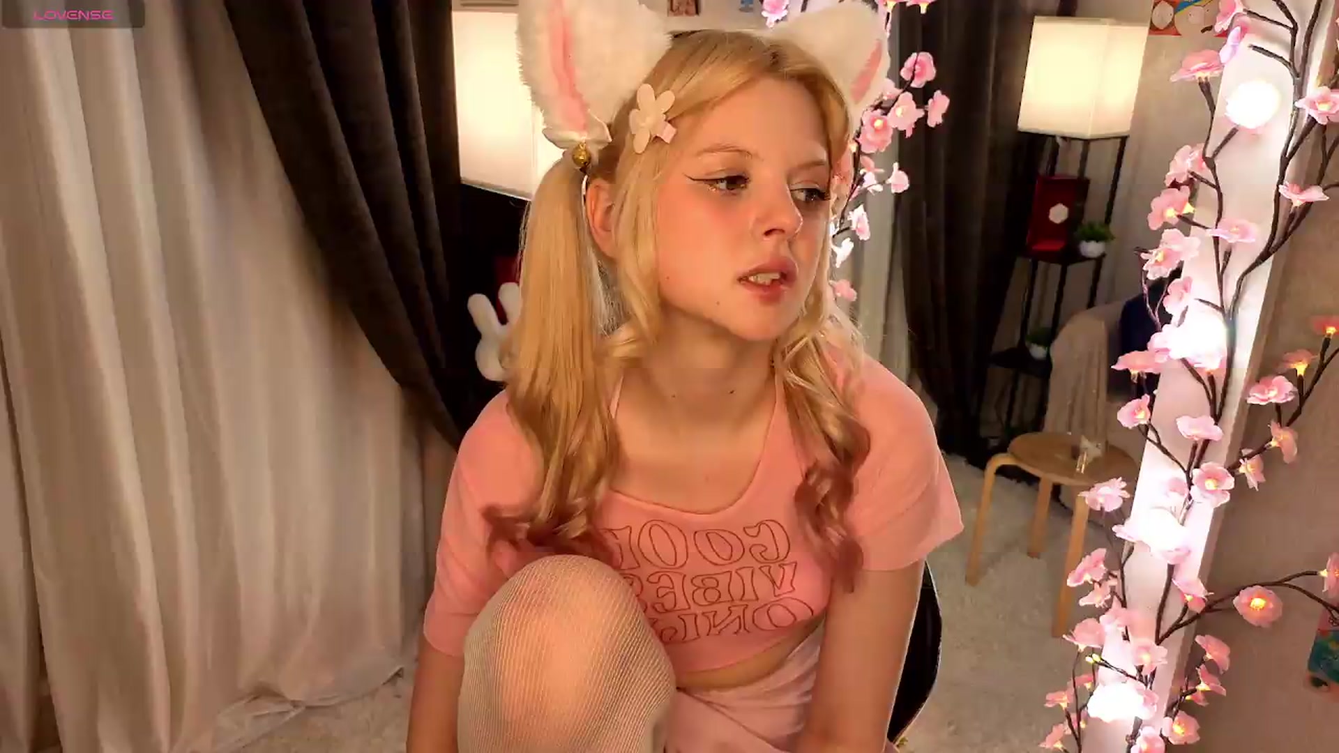 Gallery image thumbnail from Lolabunny2008's myfreecams stream on, 05/19/2026, 10:12 image 4 of 20