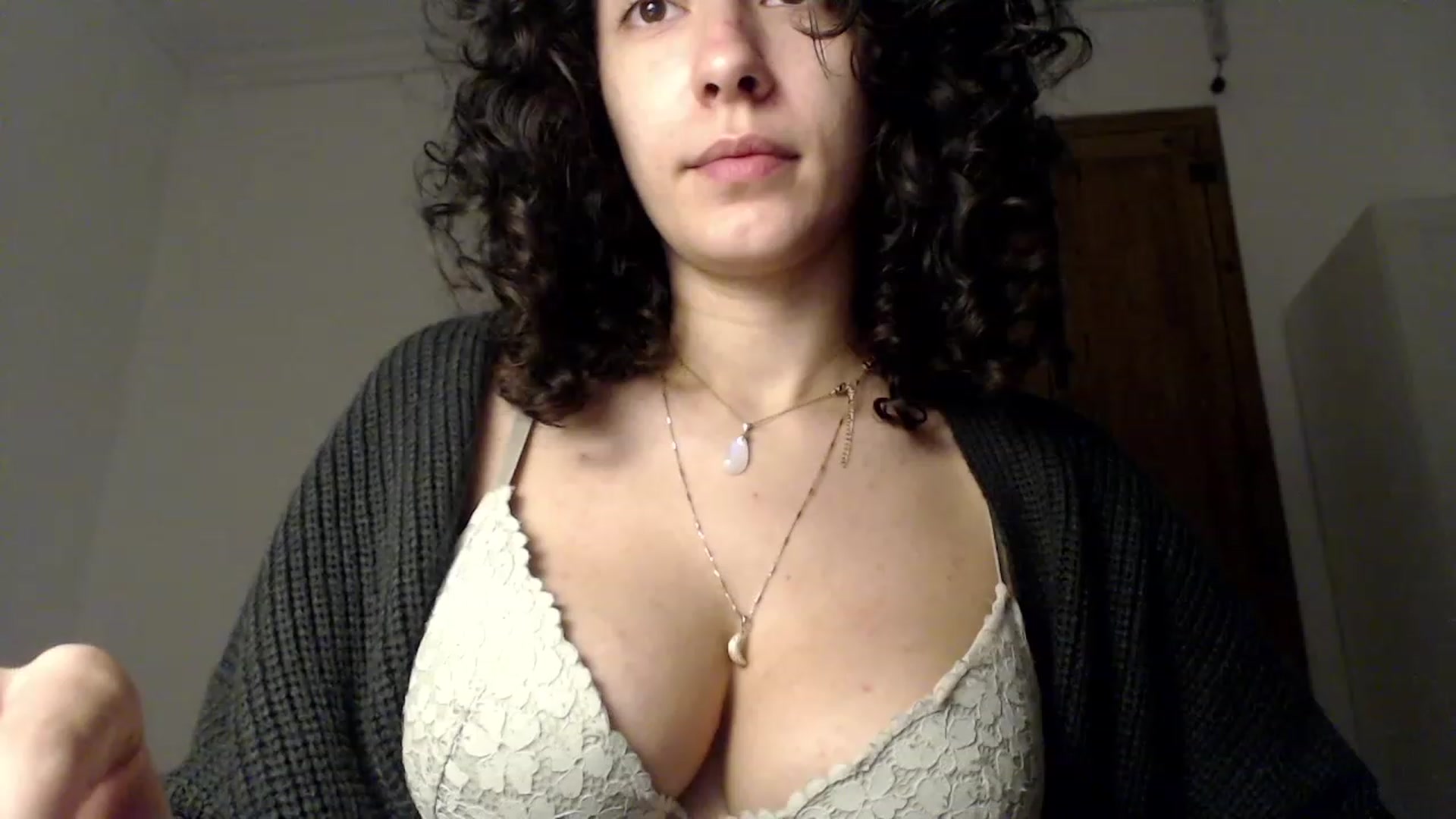 Gallery image thumbnail from LolasPie's myfreecams stream on, 11/14/2022, 17:48 image 2 of 20