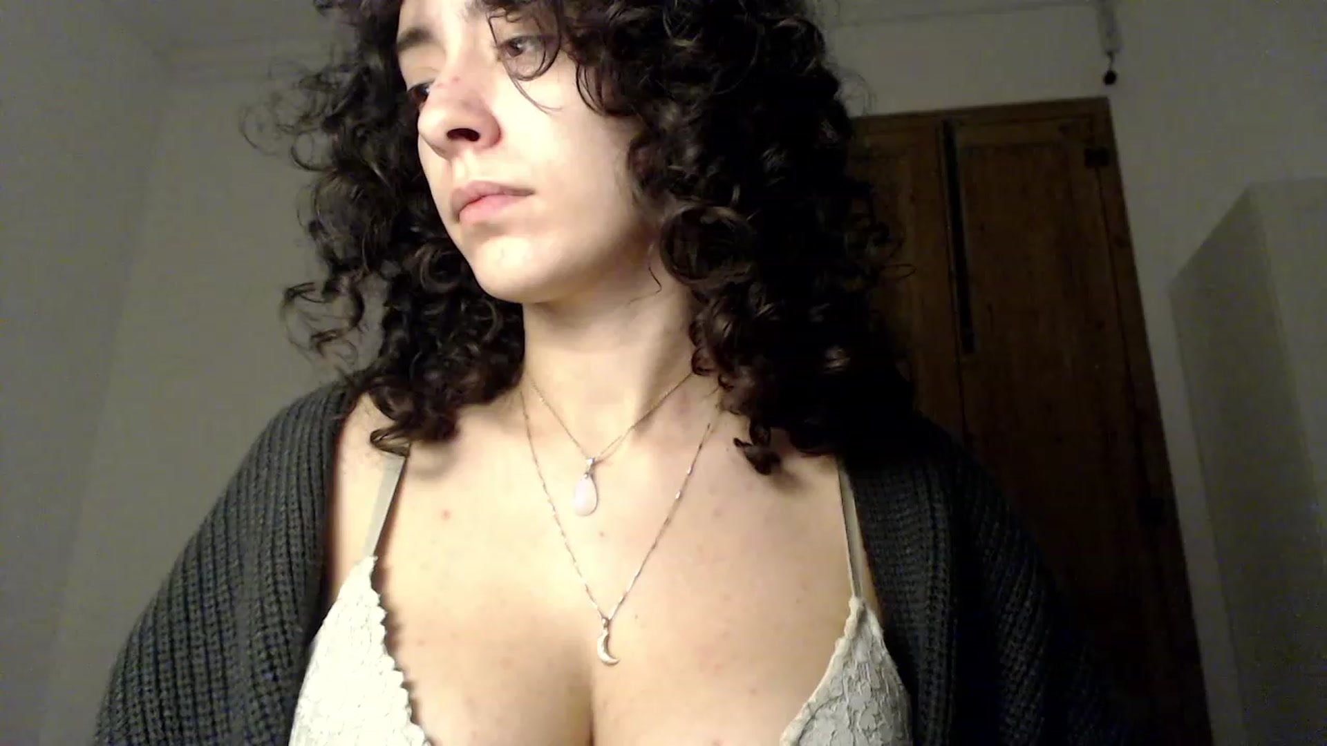 Gallery image thumbnail from LolasPie's myfreecams stream on, 11/14/2022, 17:48 image 3 of 20