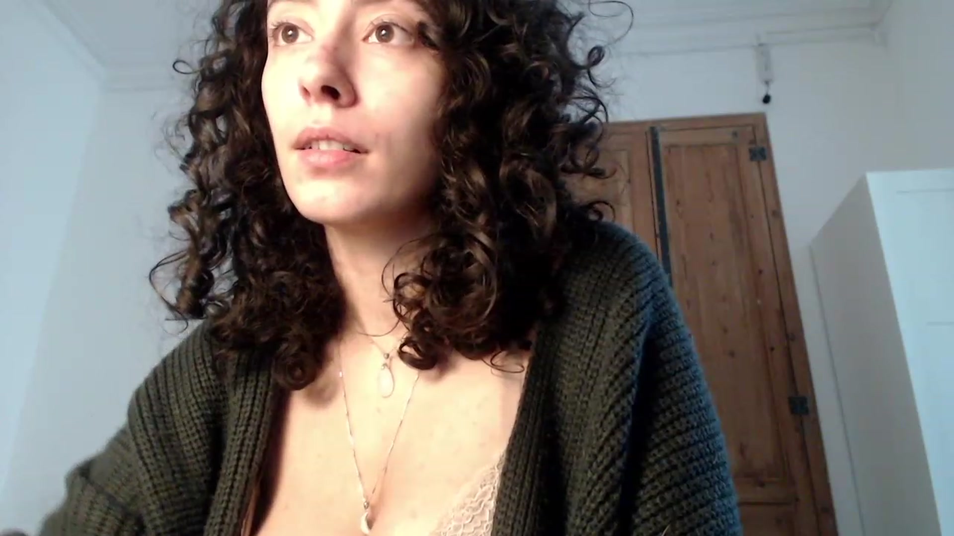Gallery image thumbnail from LolasPie's myfreecams stream on, 11/16/2022, 11:06 image 20 of 20