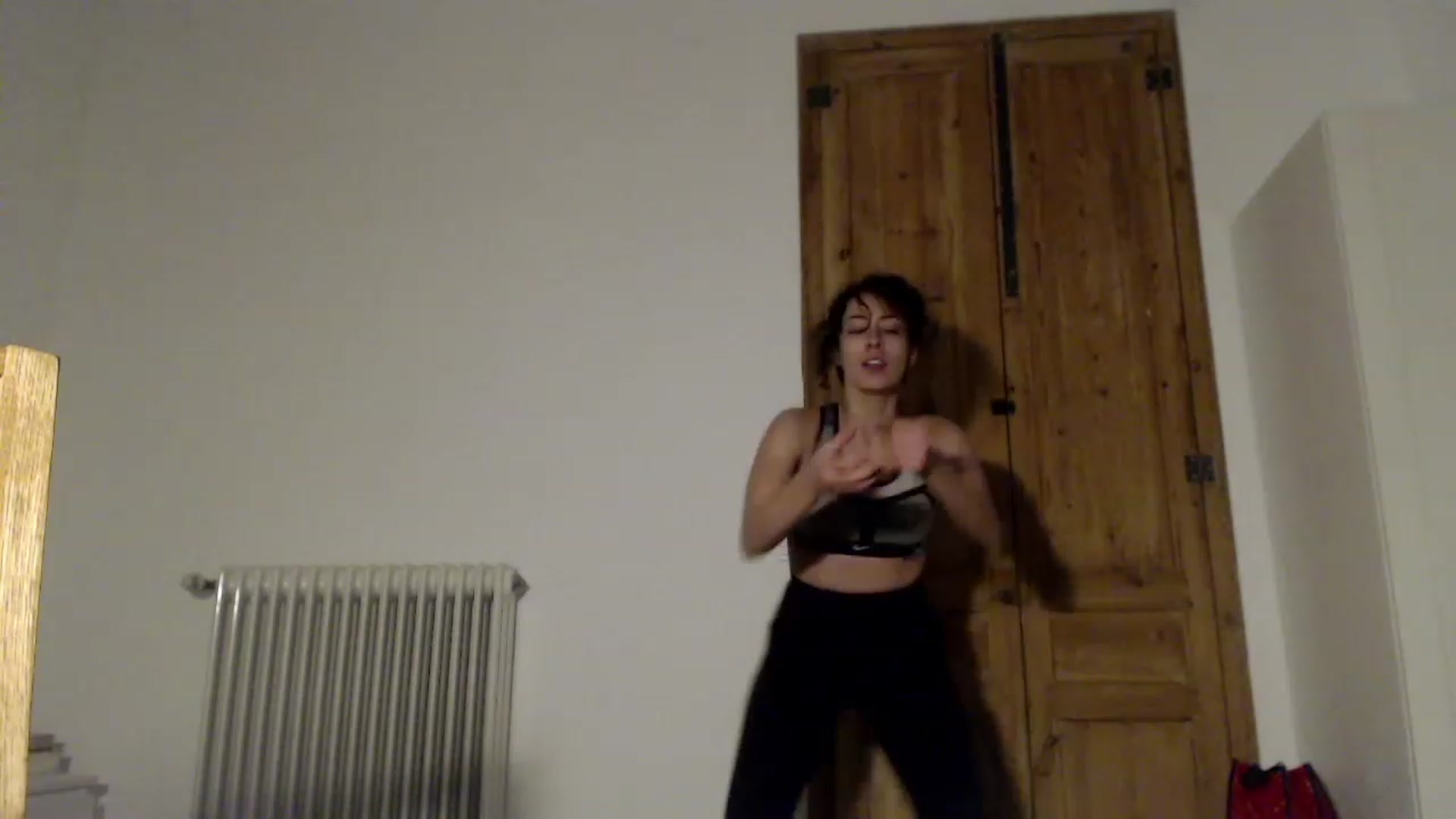 Gallery image thumbnail from LolasPie's myfreecams stream on, 11/18/2022, 18:28 image 16 of 20