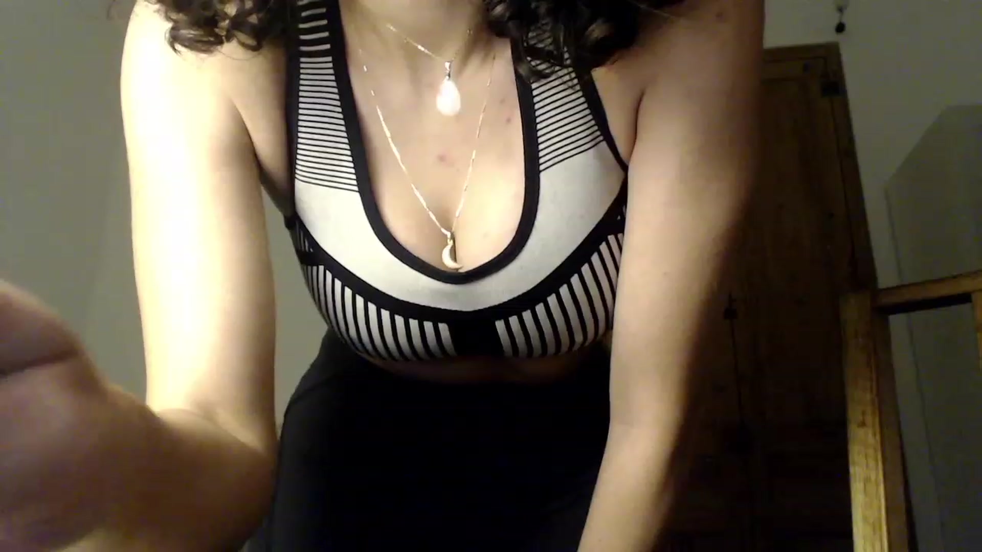 Gallery image thumbnail from LolasPie's myfreecams stream on, 11/18/2022, 18:28 image 14 of 20