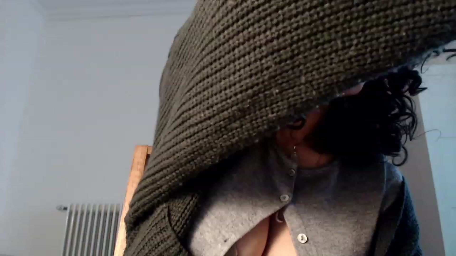 Gallery image thumbnail from LolasPie's myfreecams stream on, 11/19/2022, 11:02 image 13 of 20