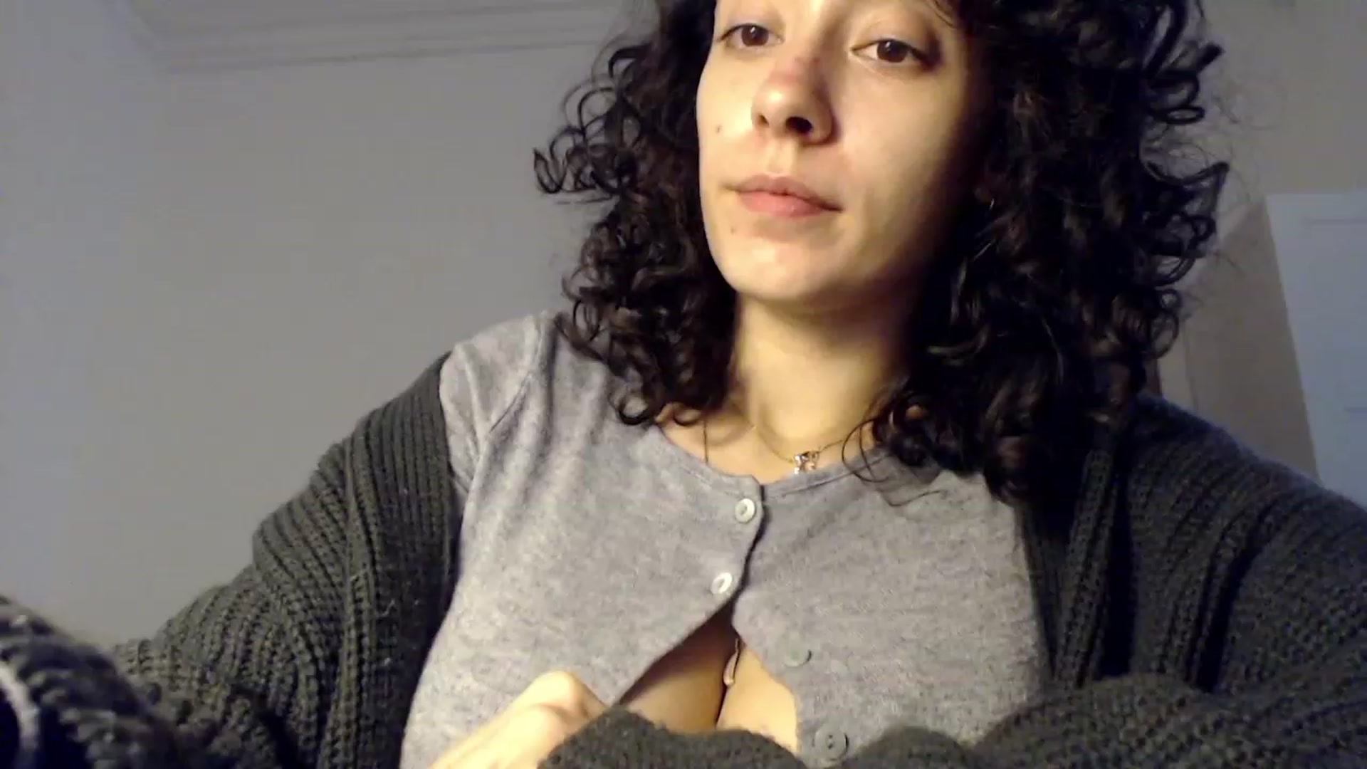 Gallery image thumbnail from LolasPie's myfreecams stream on, 11/19/2022, 15:56 image 3 of 20